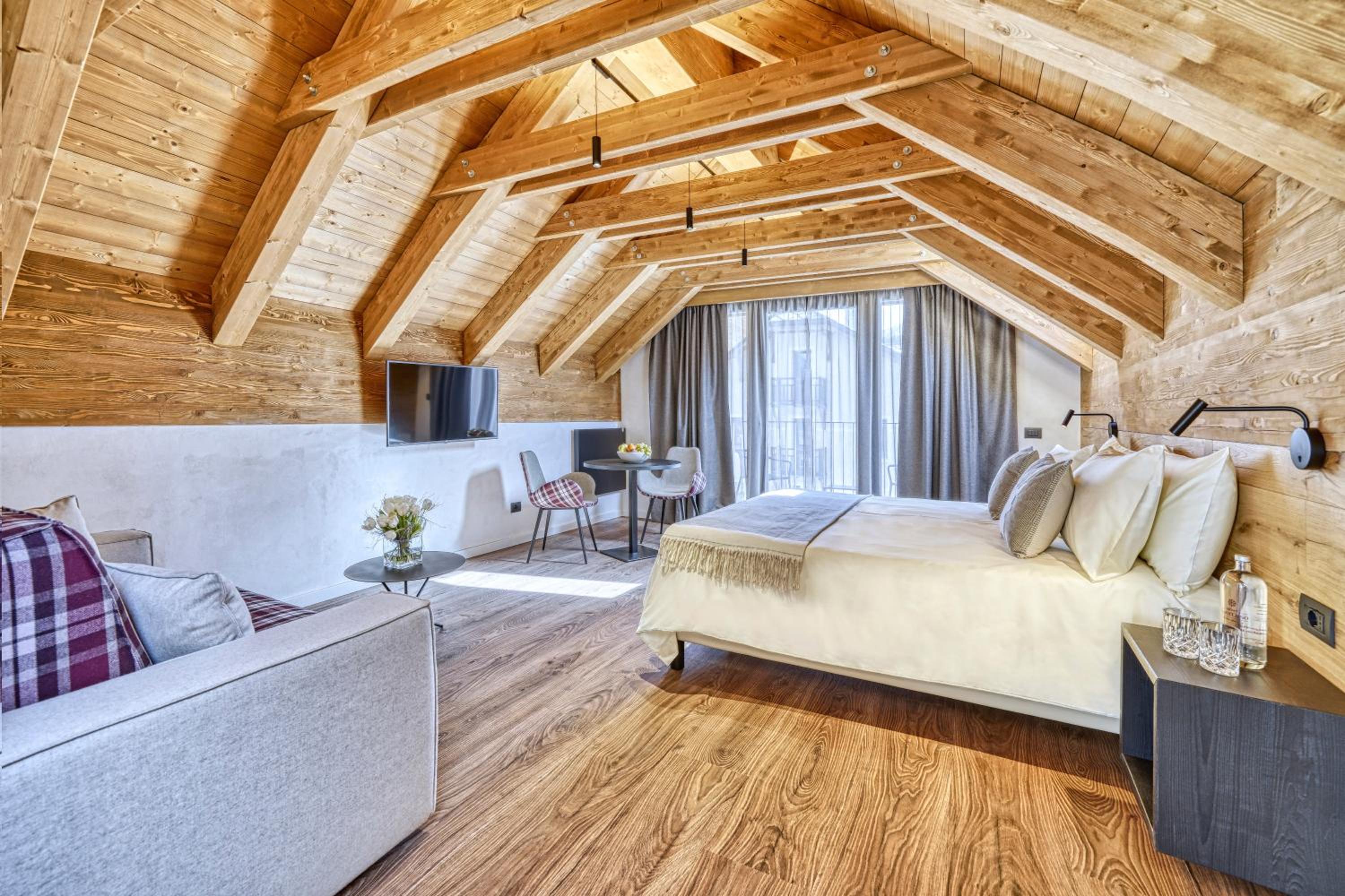 Junior Suite - Photo 1