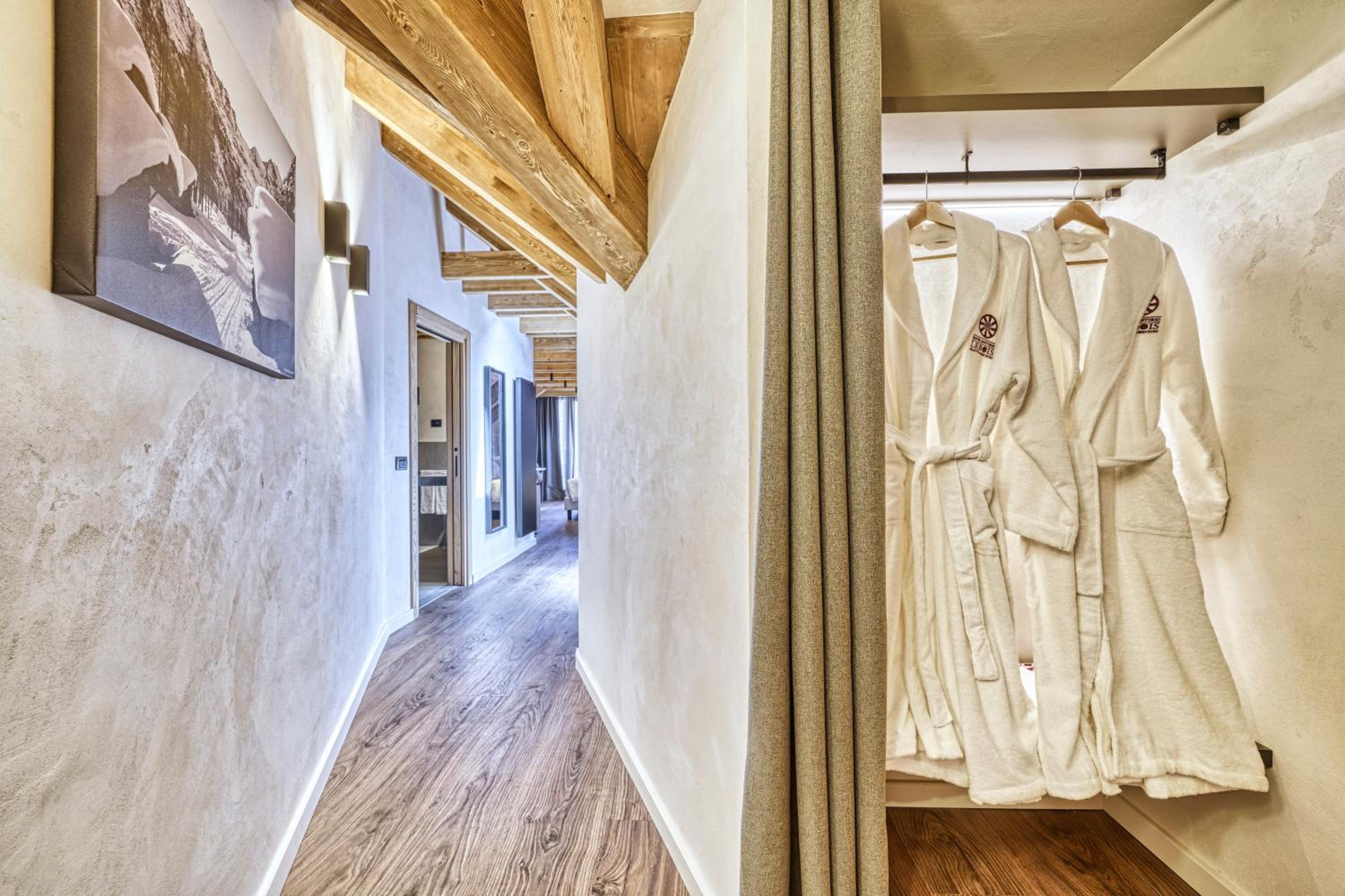Junior Suite - Photo 2