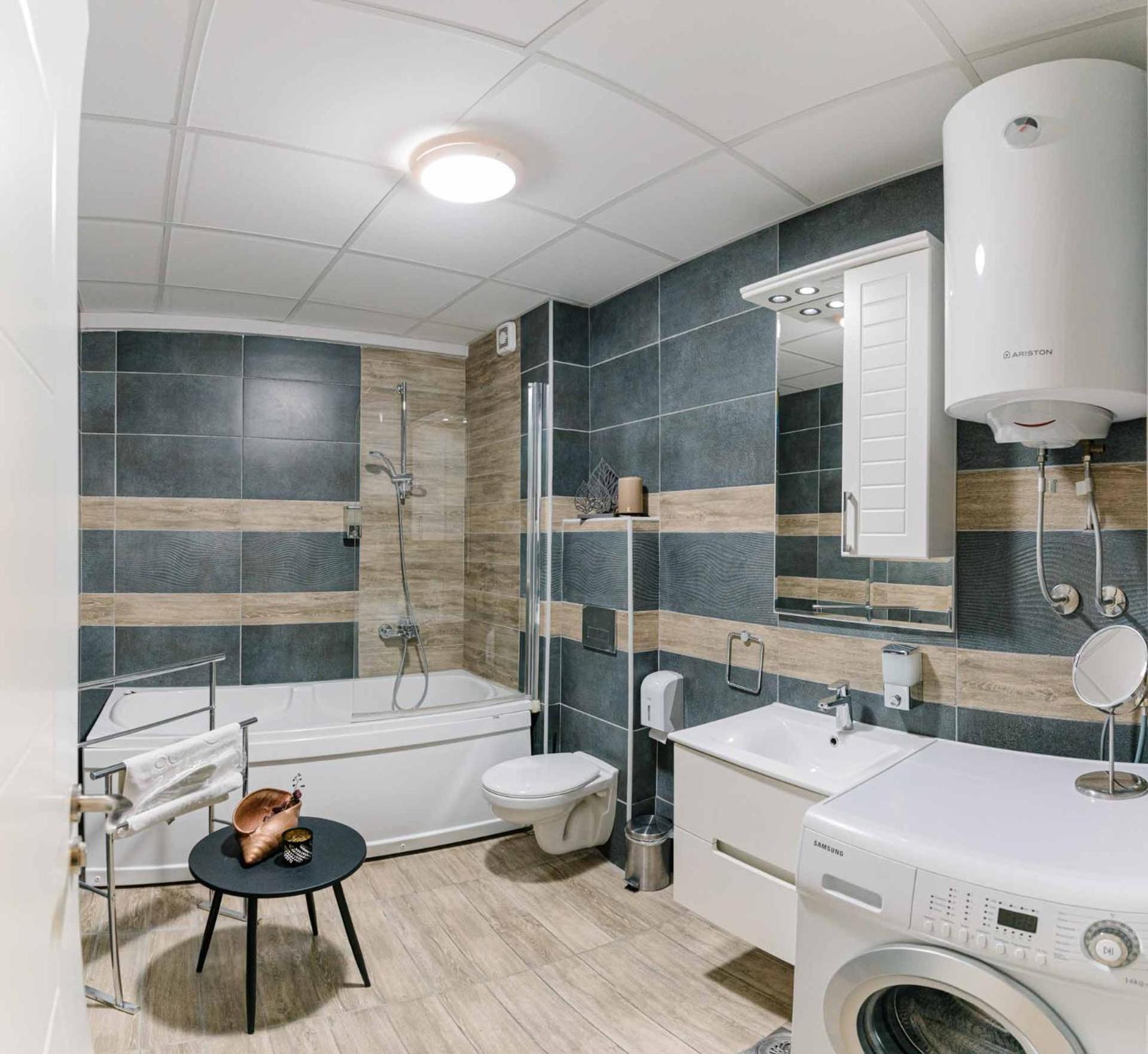 Deluxe Apartment
