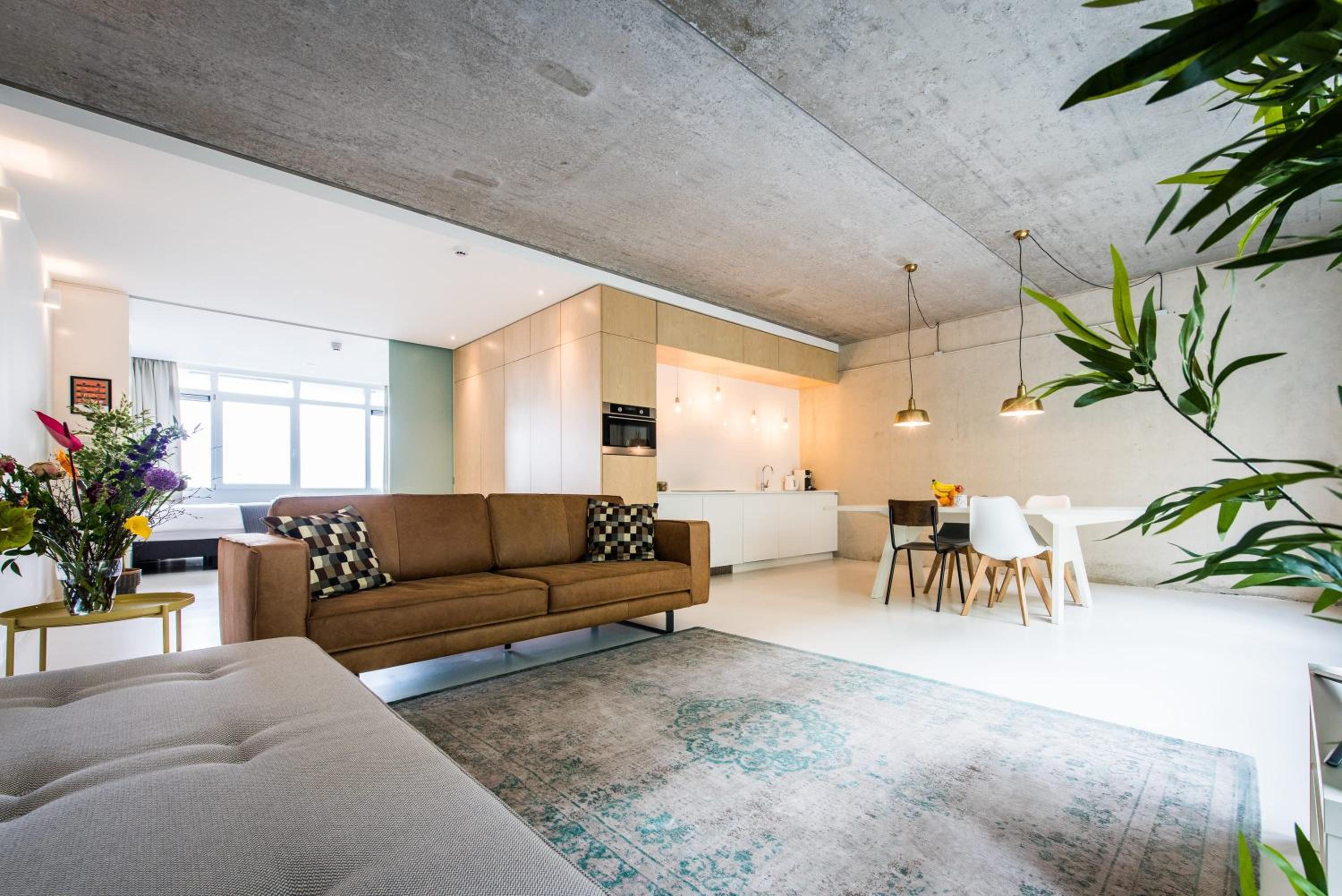 Apartment photo 1