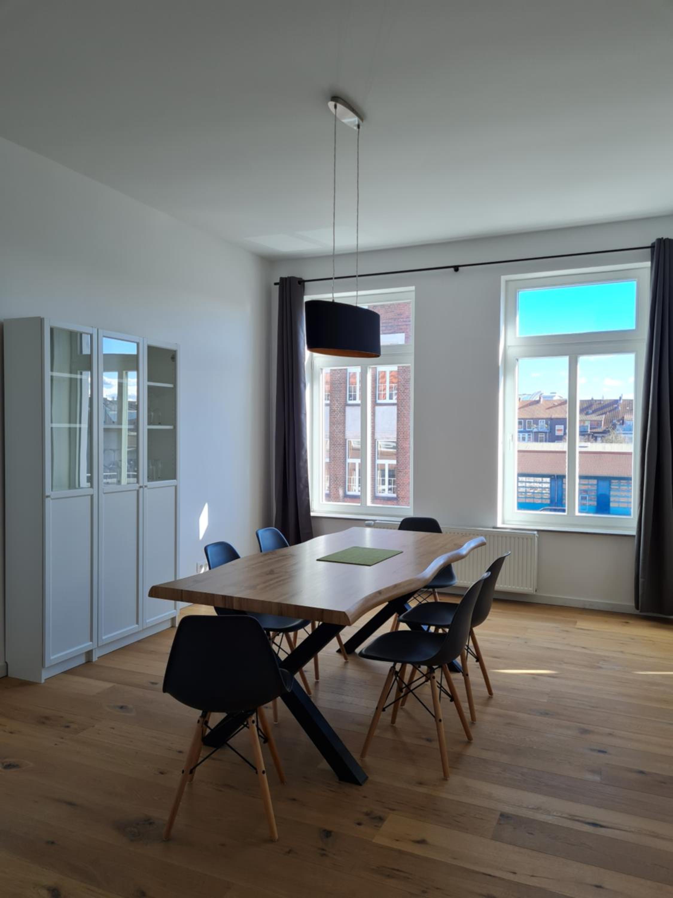 Apartment with Balcony - 2nd Floor - Photo 5