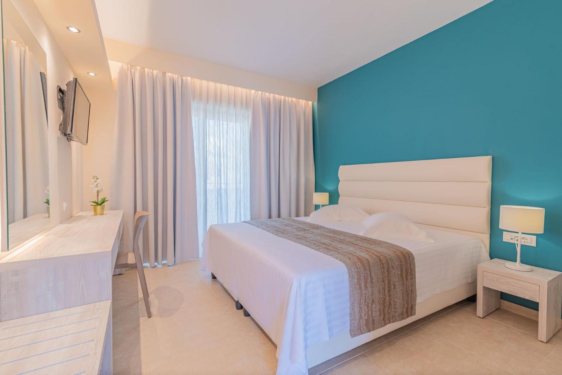 Two-Bedroom Apartment - Photo 4