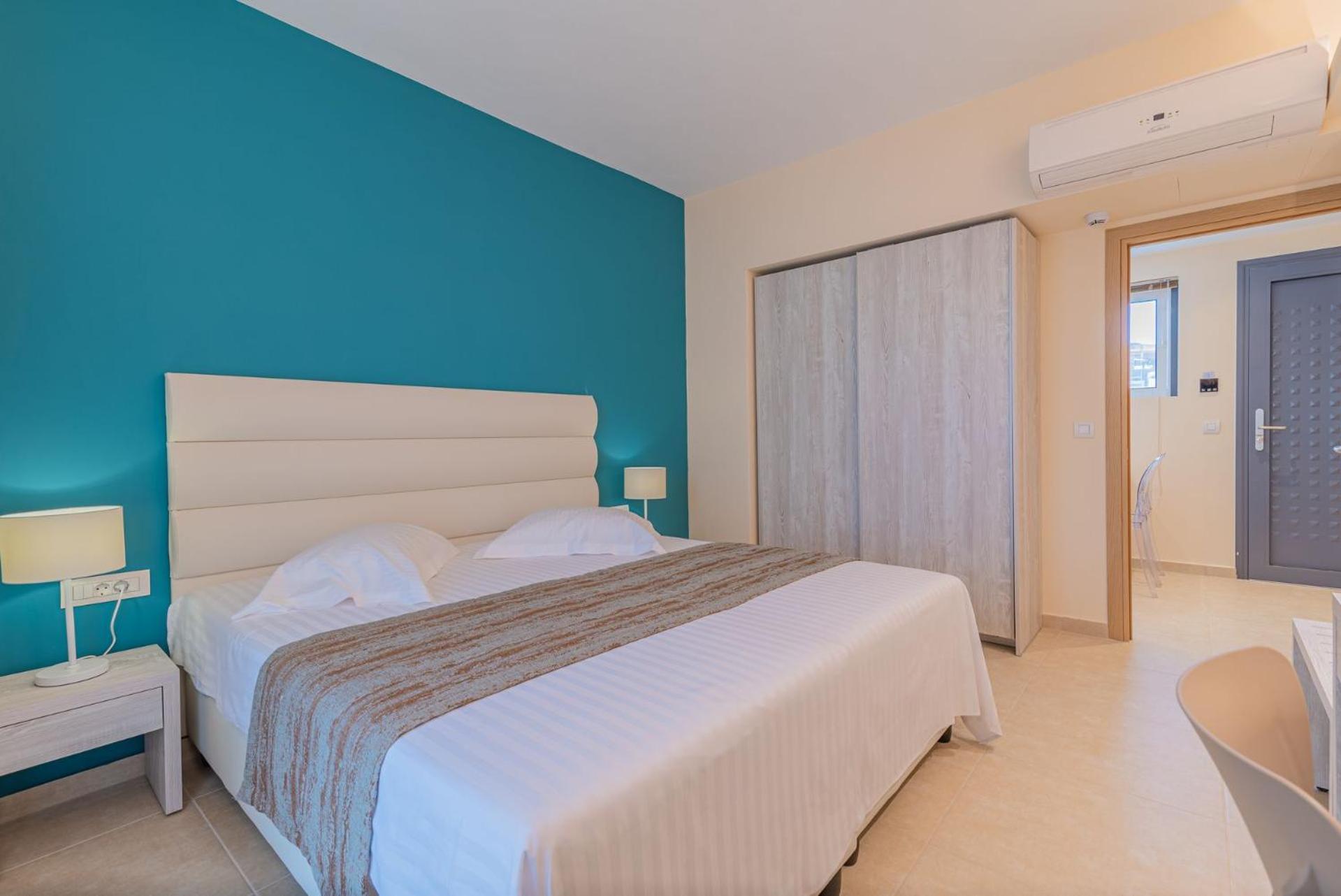 Two-Bedroom Apartment - Photo 1