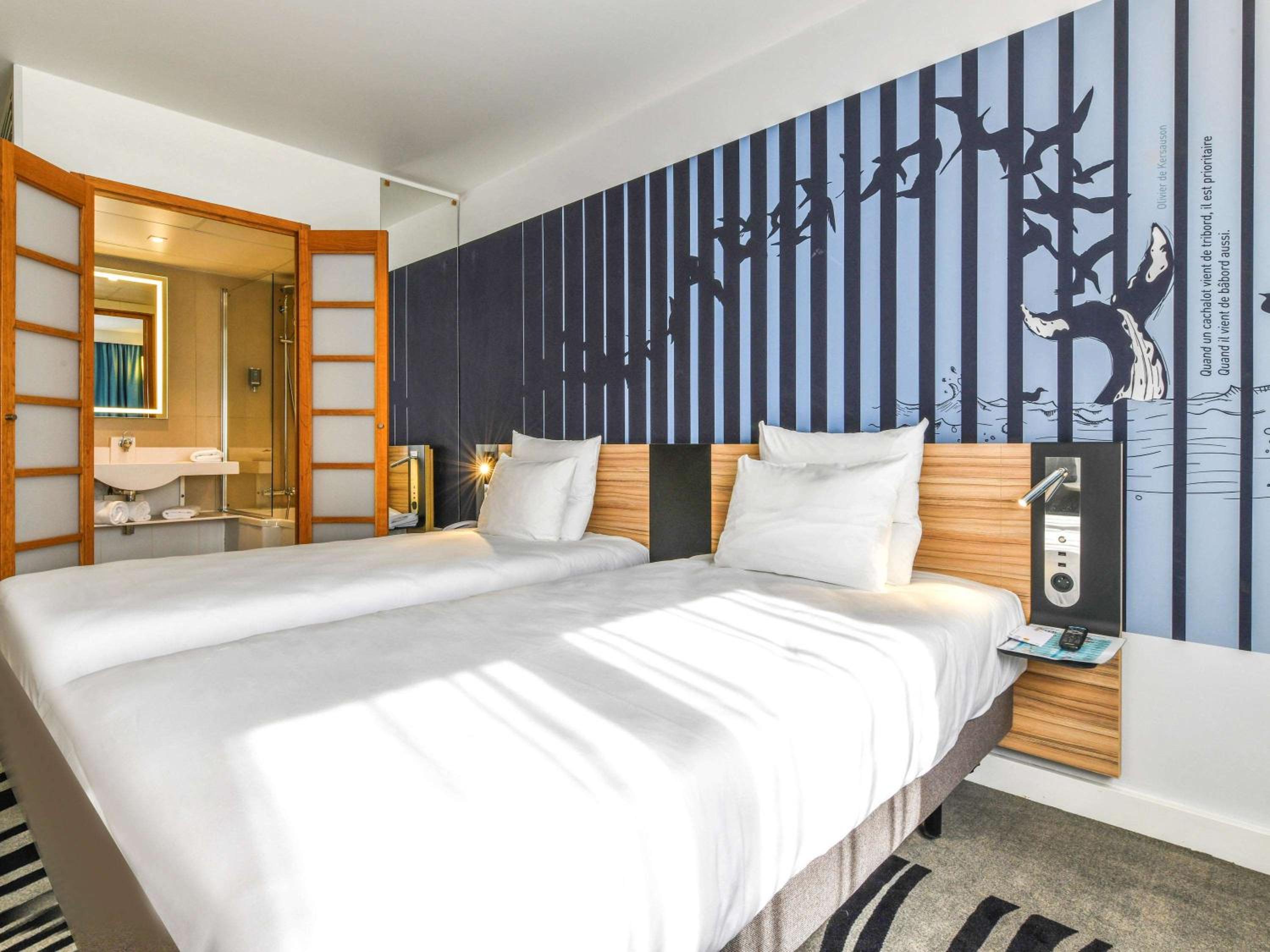 Standard Twin Room - Photo 2