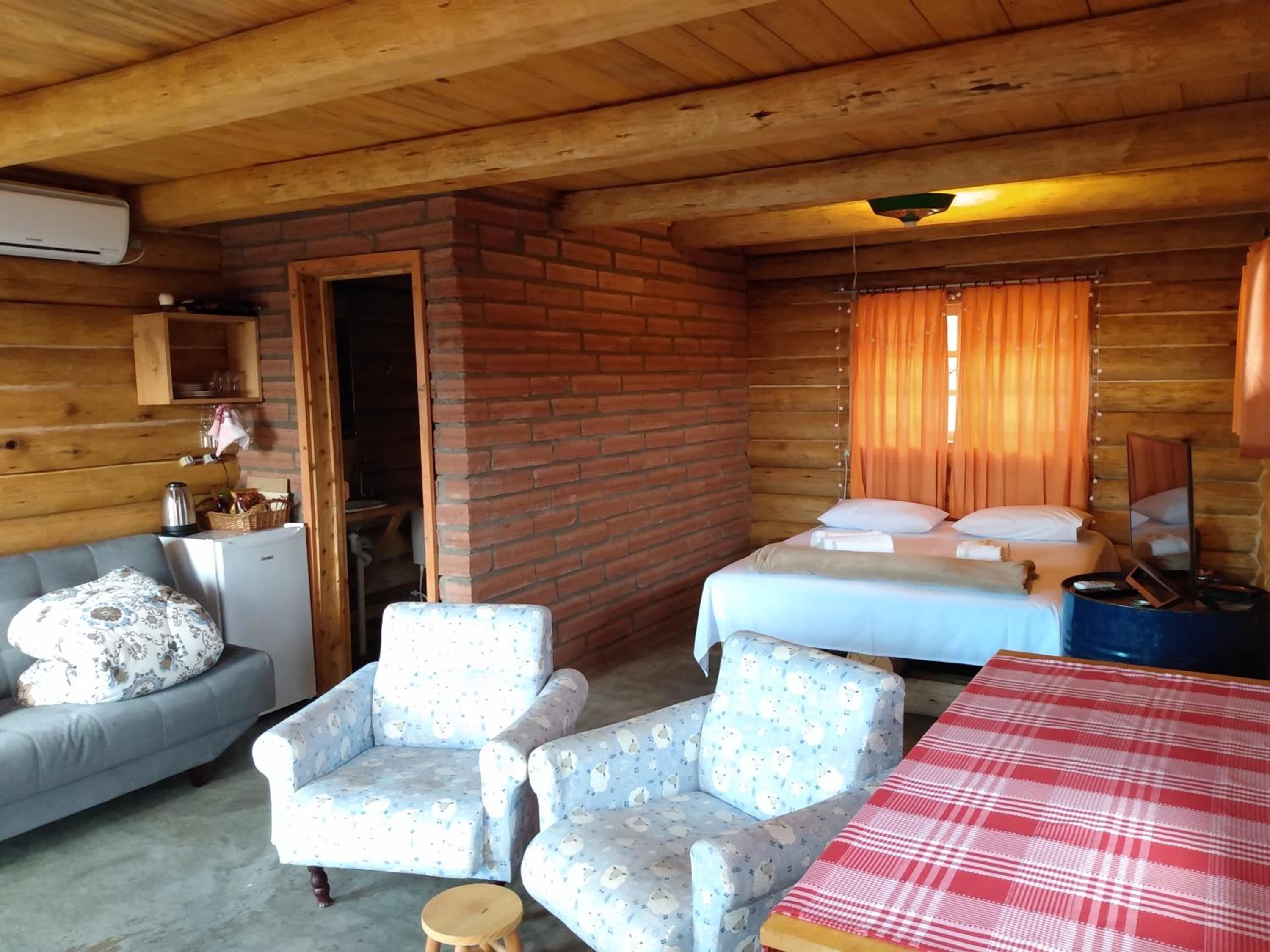 Double Room with Mountain View - Photo 4