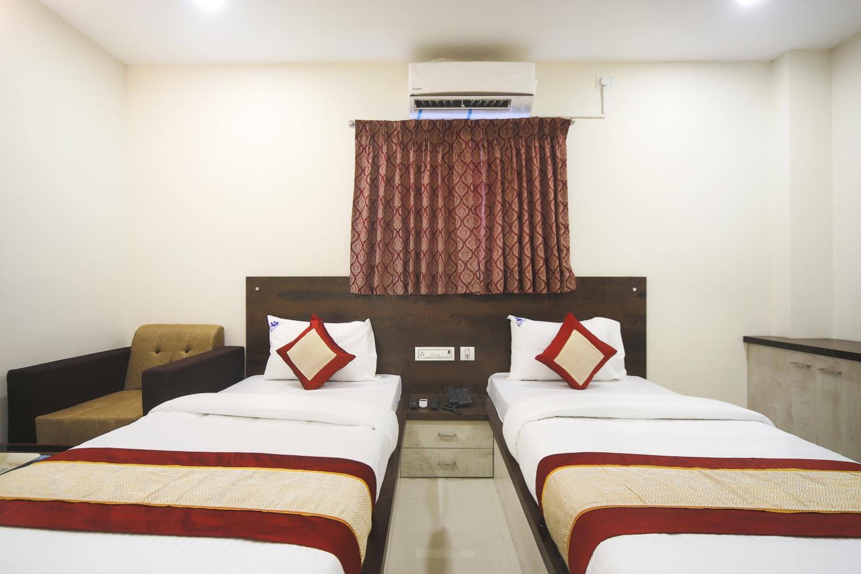 King Room with Two King Beds