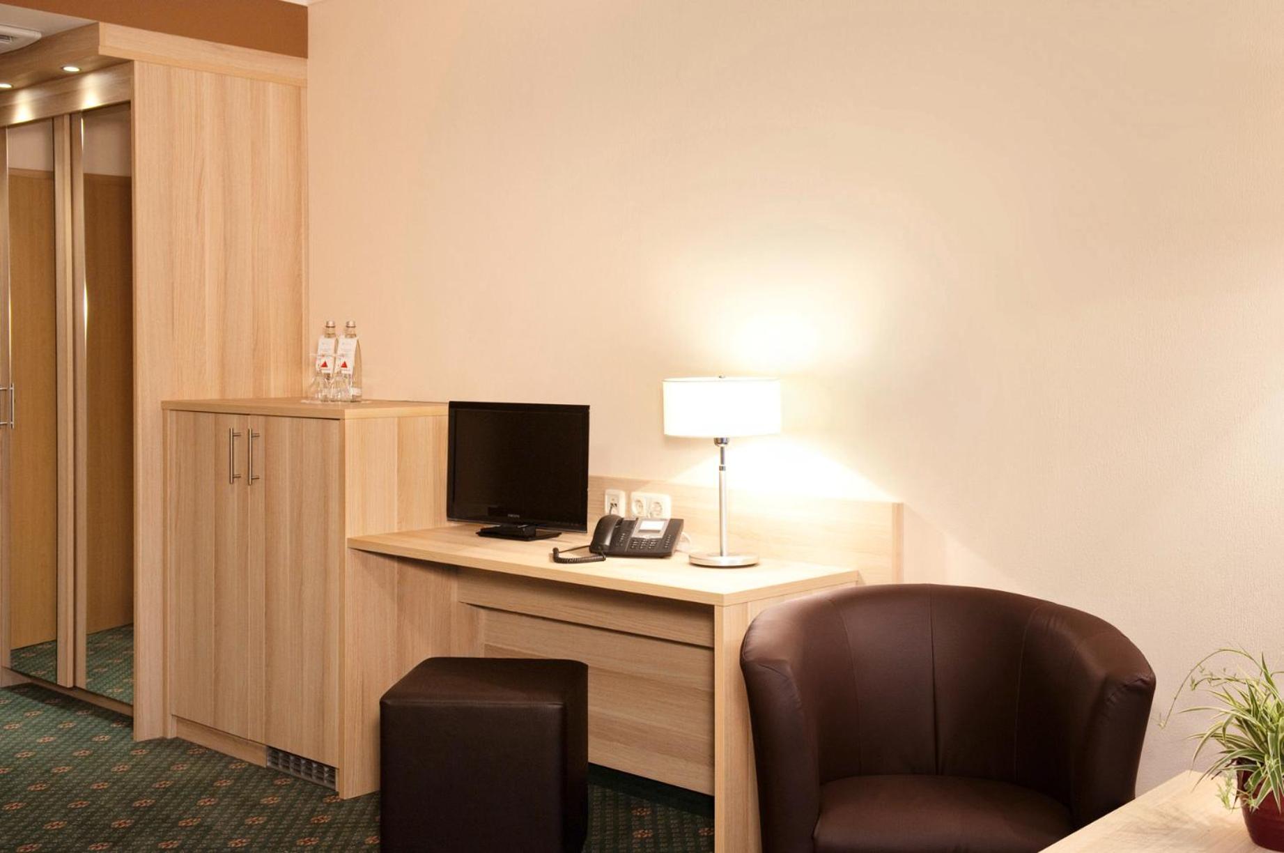 Superior Quadruple Room - Photo 7