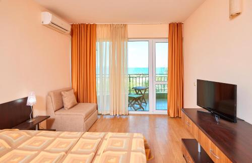 Double Room with Sea View photo 1