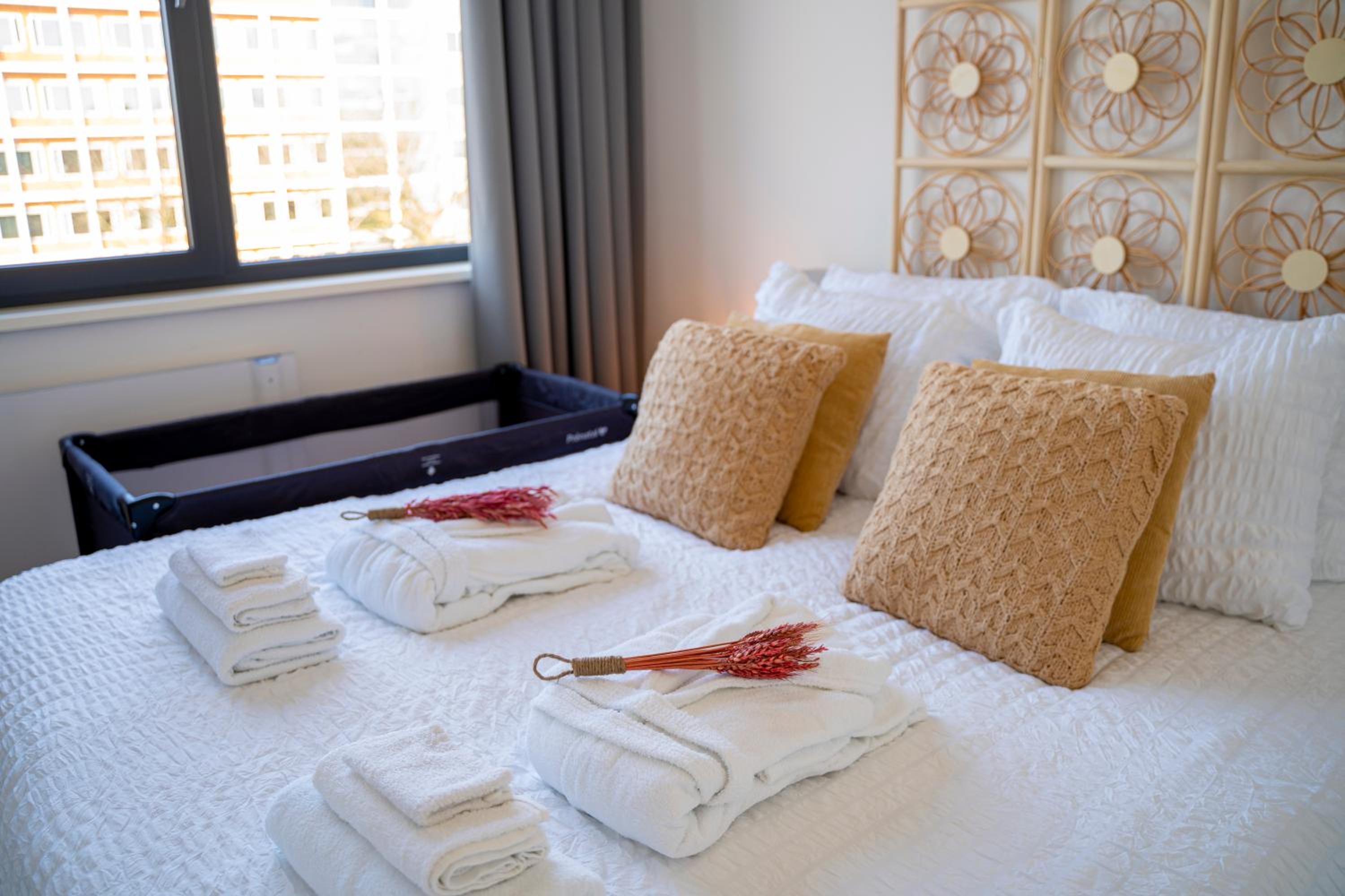 One-Bedroom Apartment - Photo 19