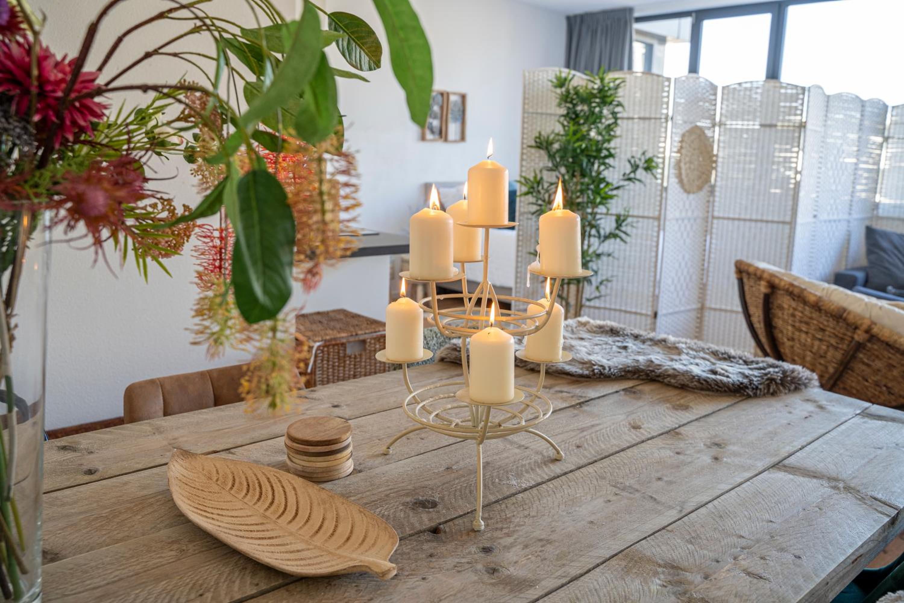 One-Bedroom Apartment - Photo 4
