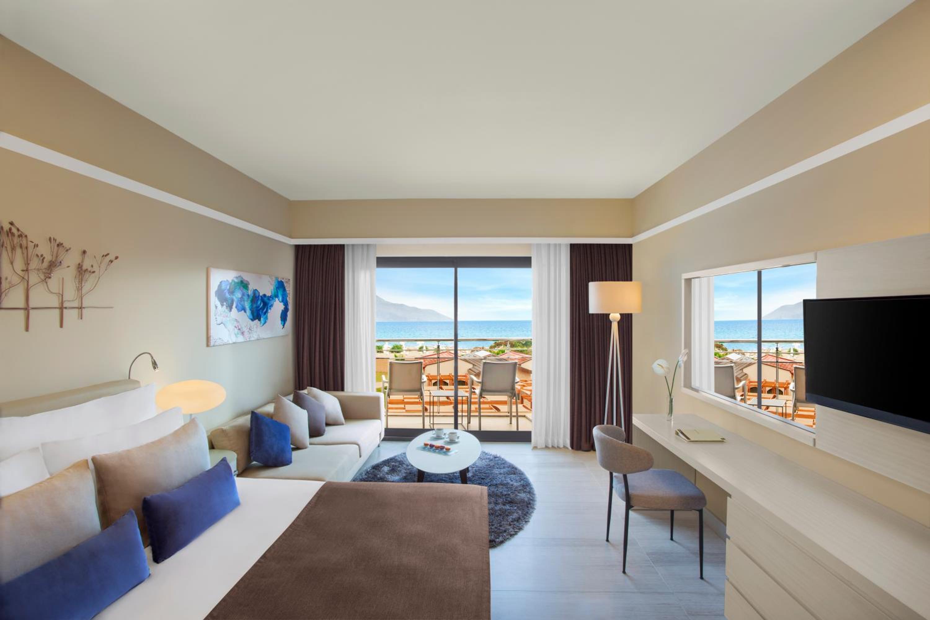 Mixed Standard Sea View Room