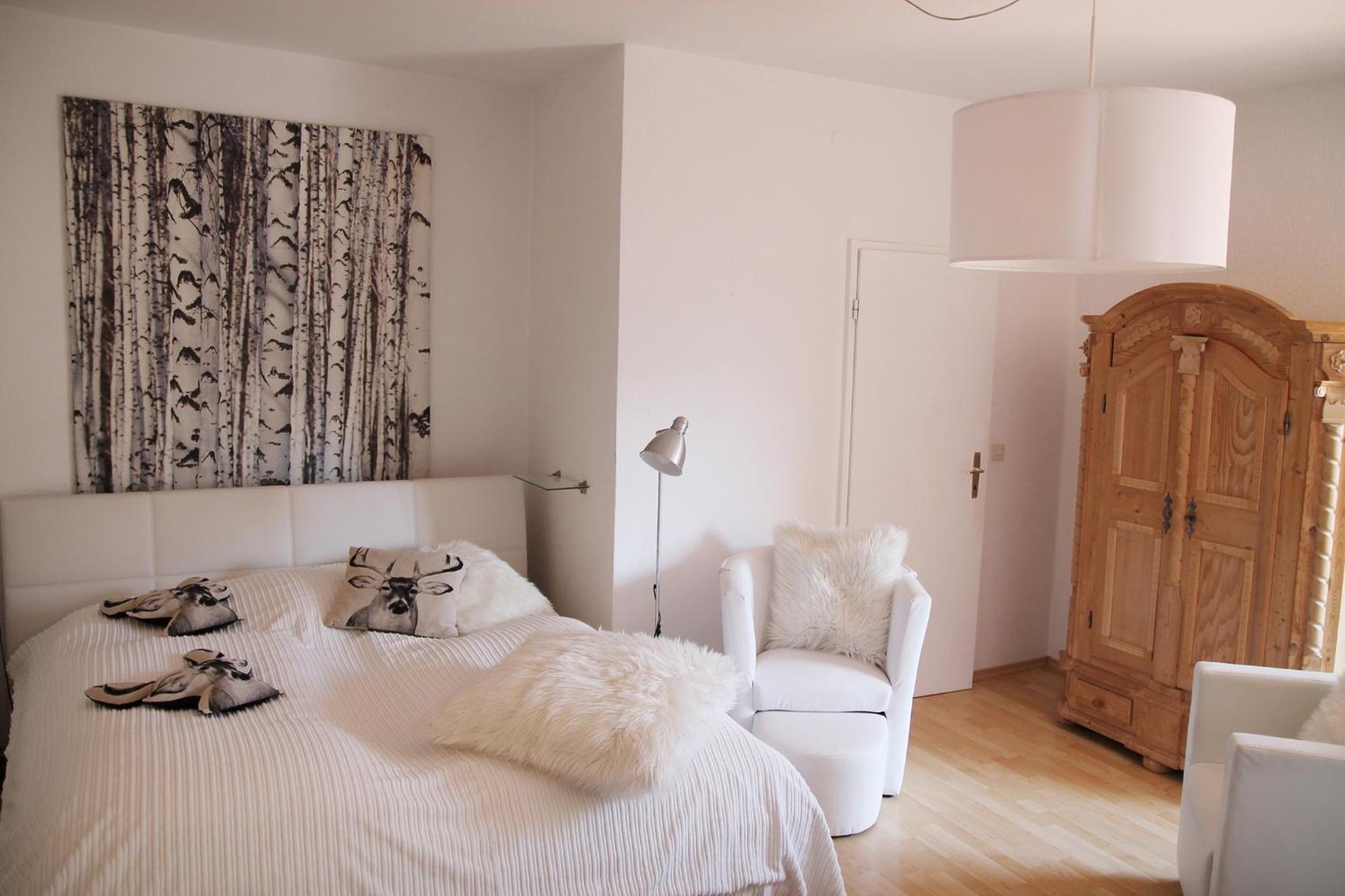 One-Bedroom Apartment with Balcony photo 1