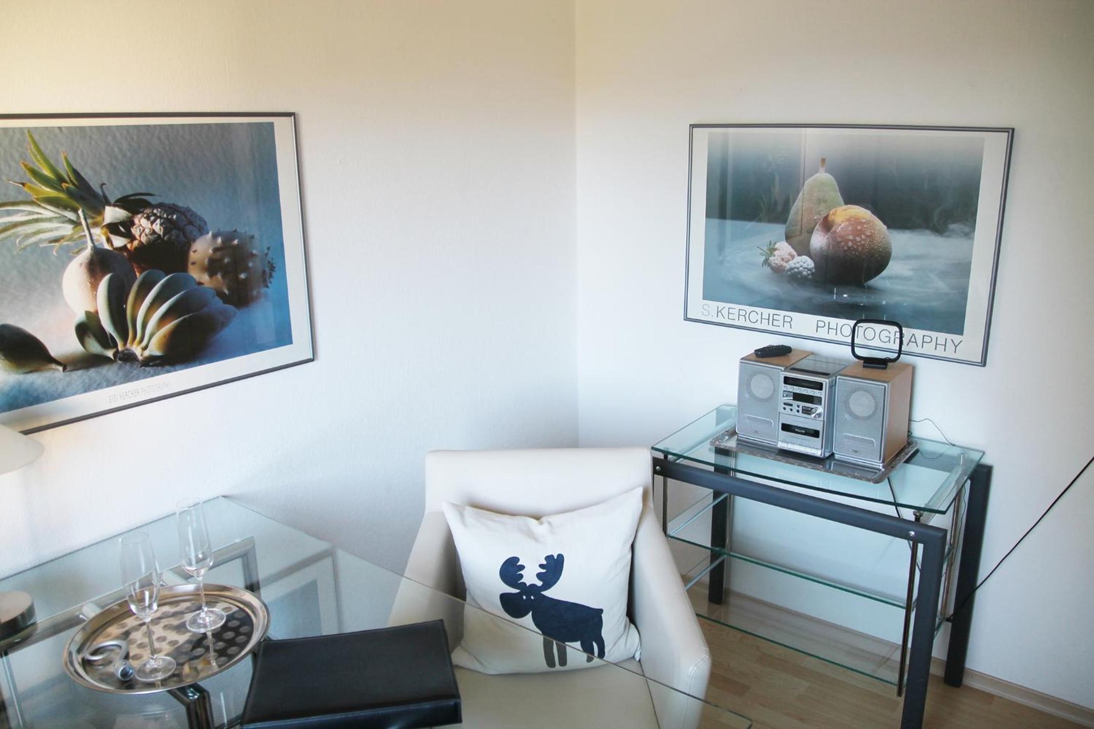 One-Bedroom Apartment with Balcony photo 2