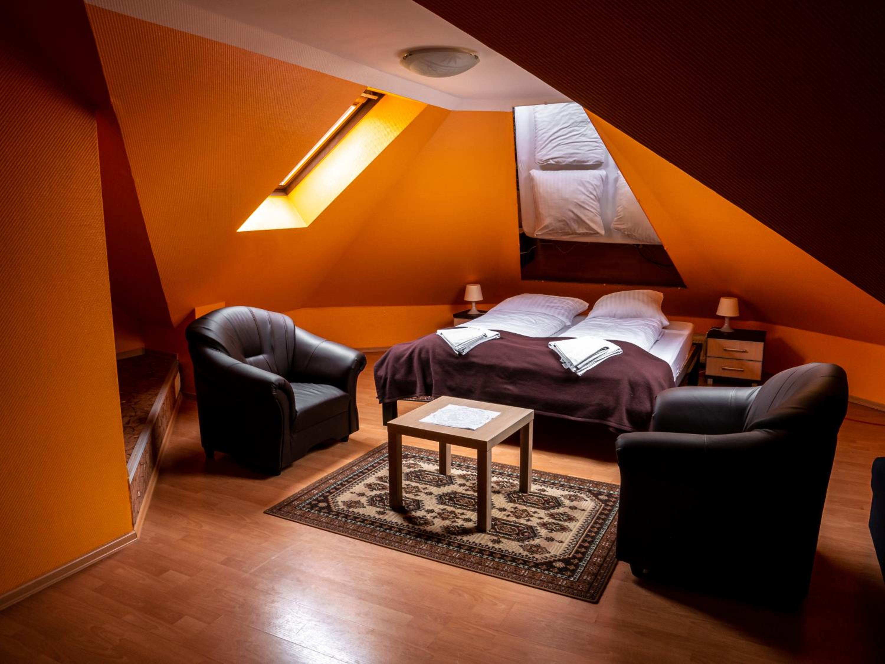 Double or Twin Room - Photo 1