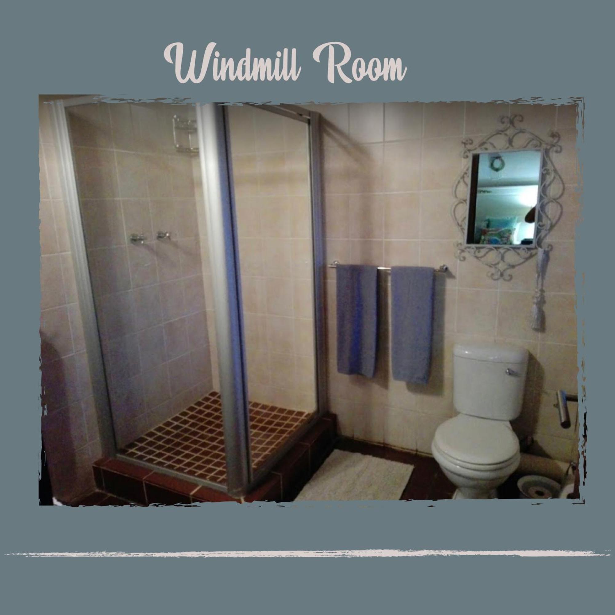 Double Room with Garden View - Photo 3