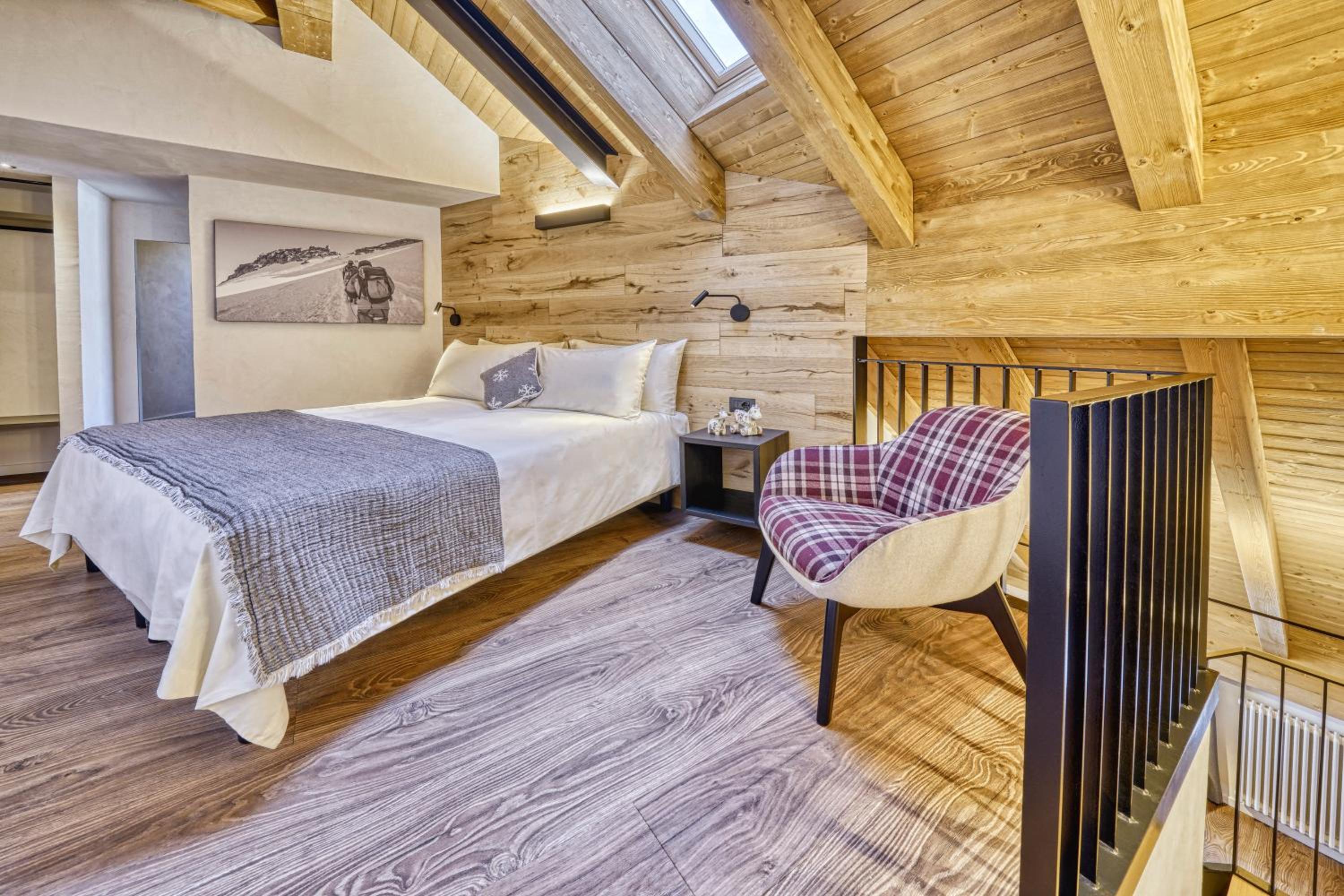 Deluxe Suite - Photo 4