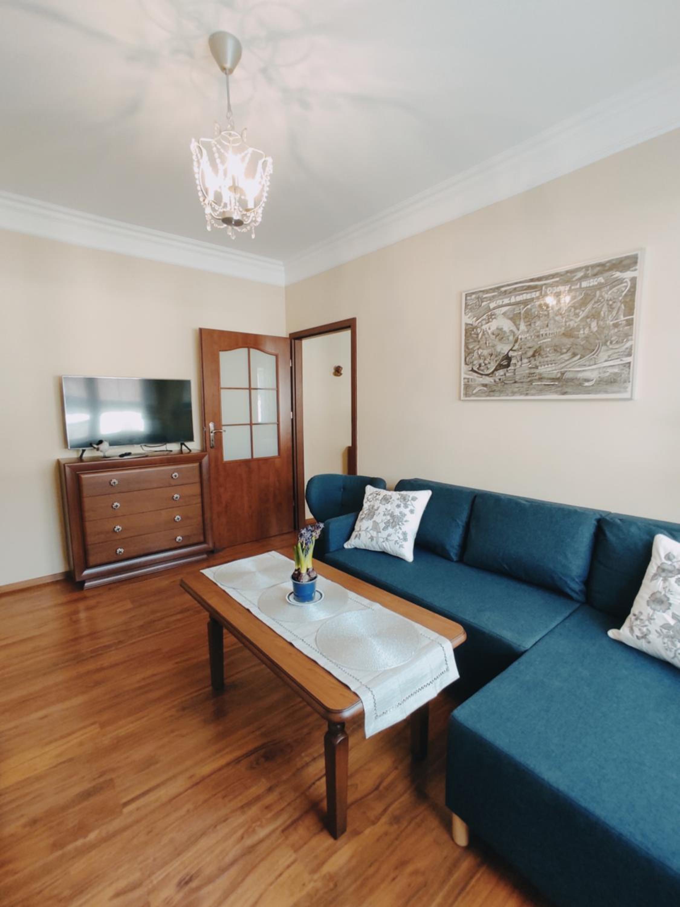 One-Bedroom Apartment - Photo 5