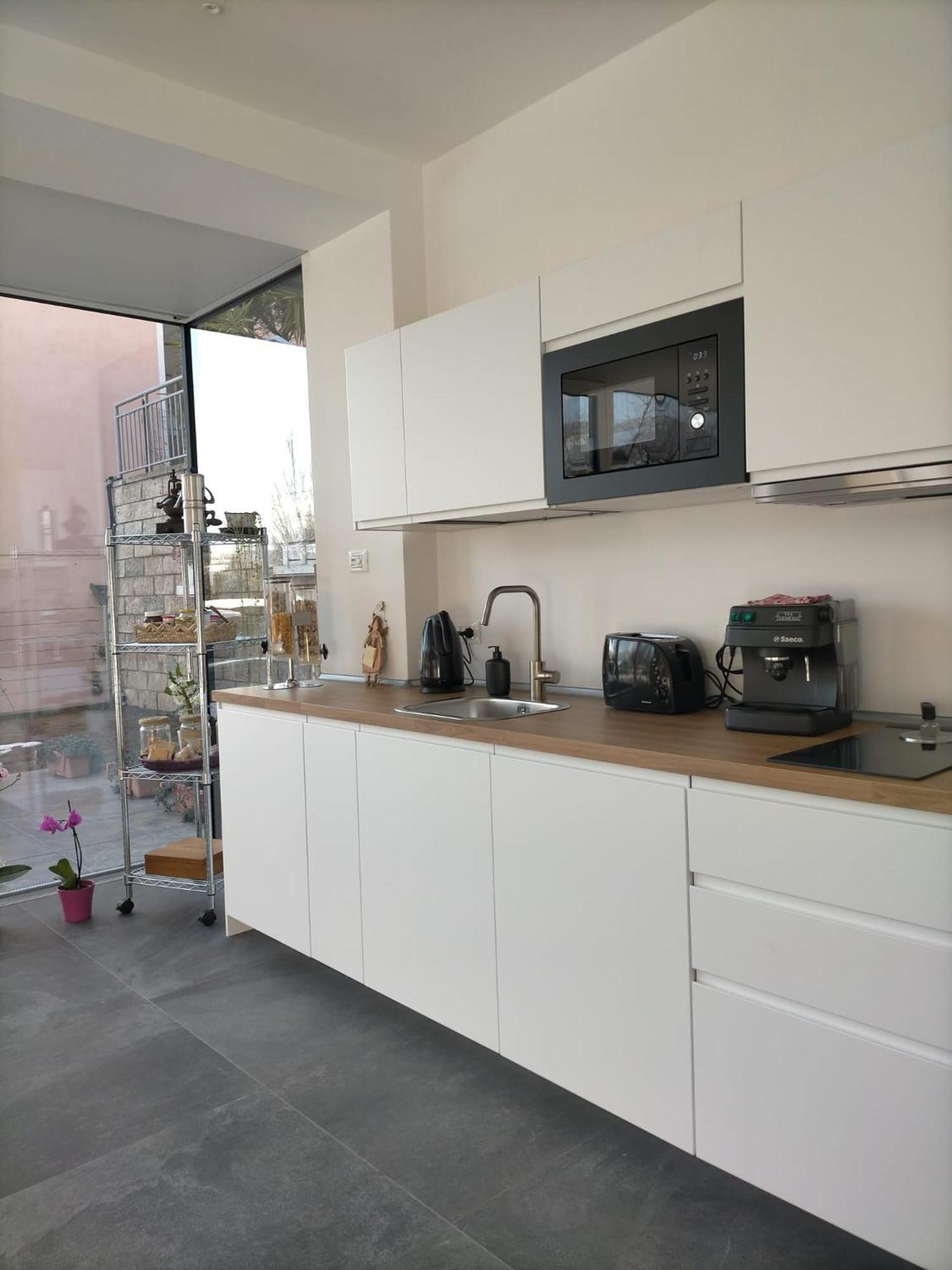 Double Room with Private External Bathroom - Photo 47
