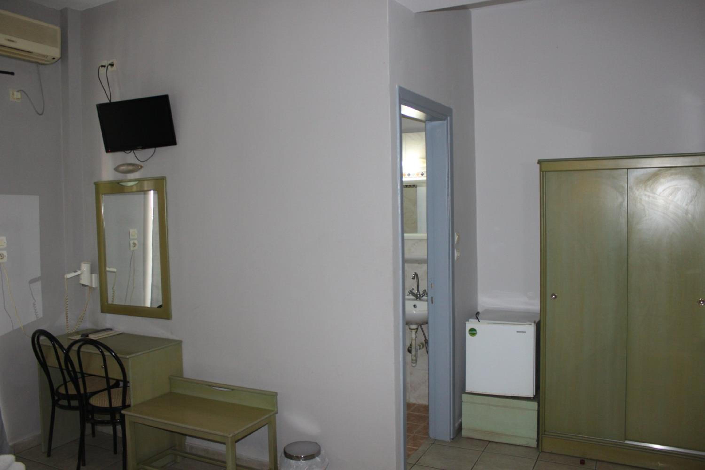 Triple Room - Photo 3