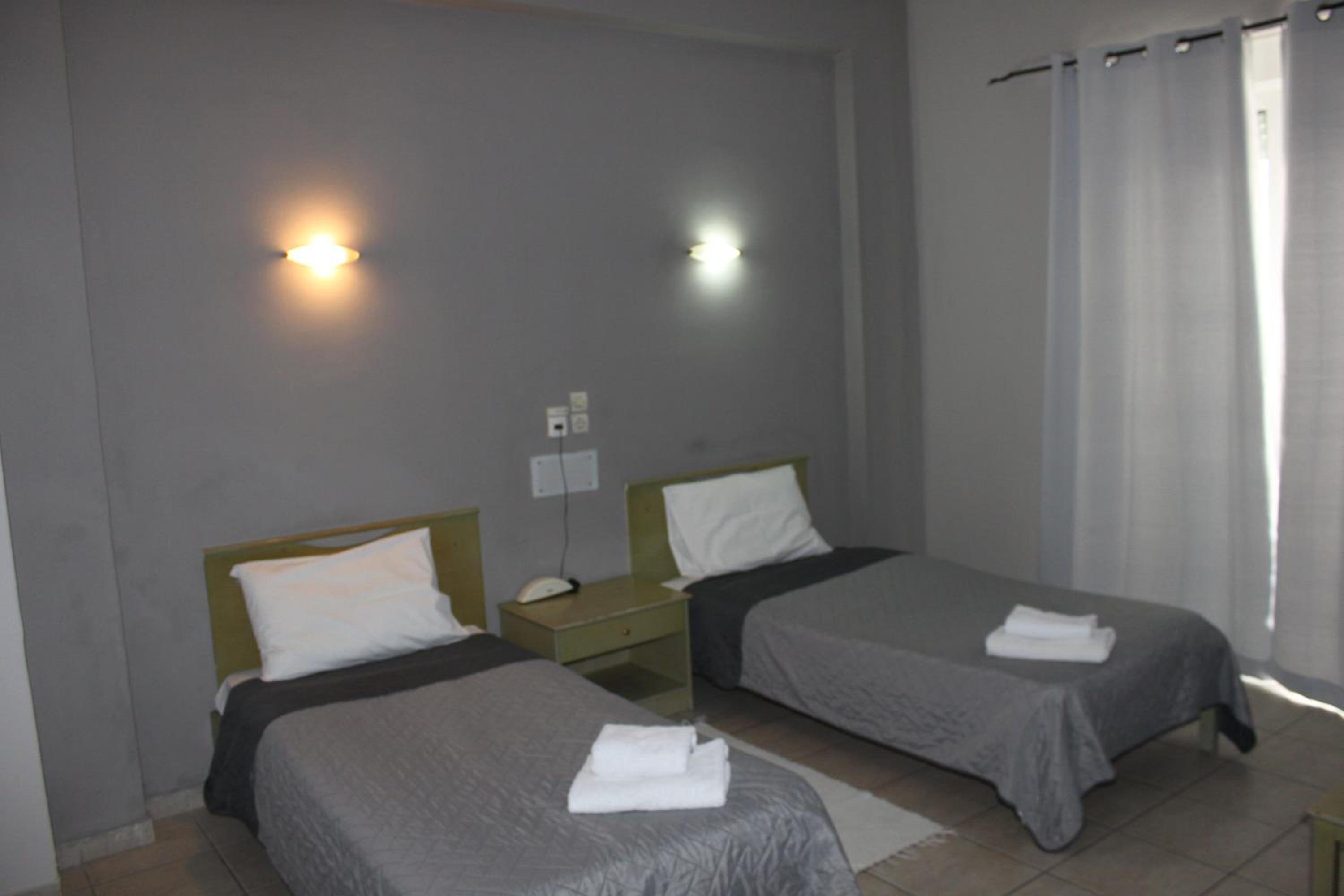Triple Room - Photo 1