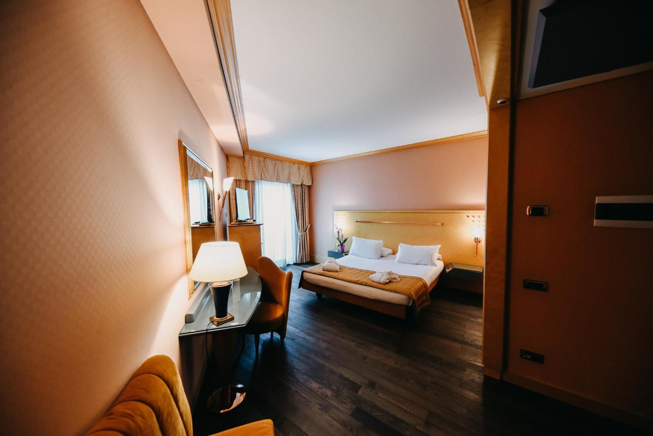 Superior Double Room - Photo 23