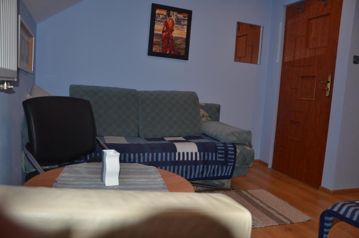 Family Studio - Photo 13