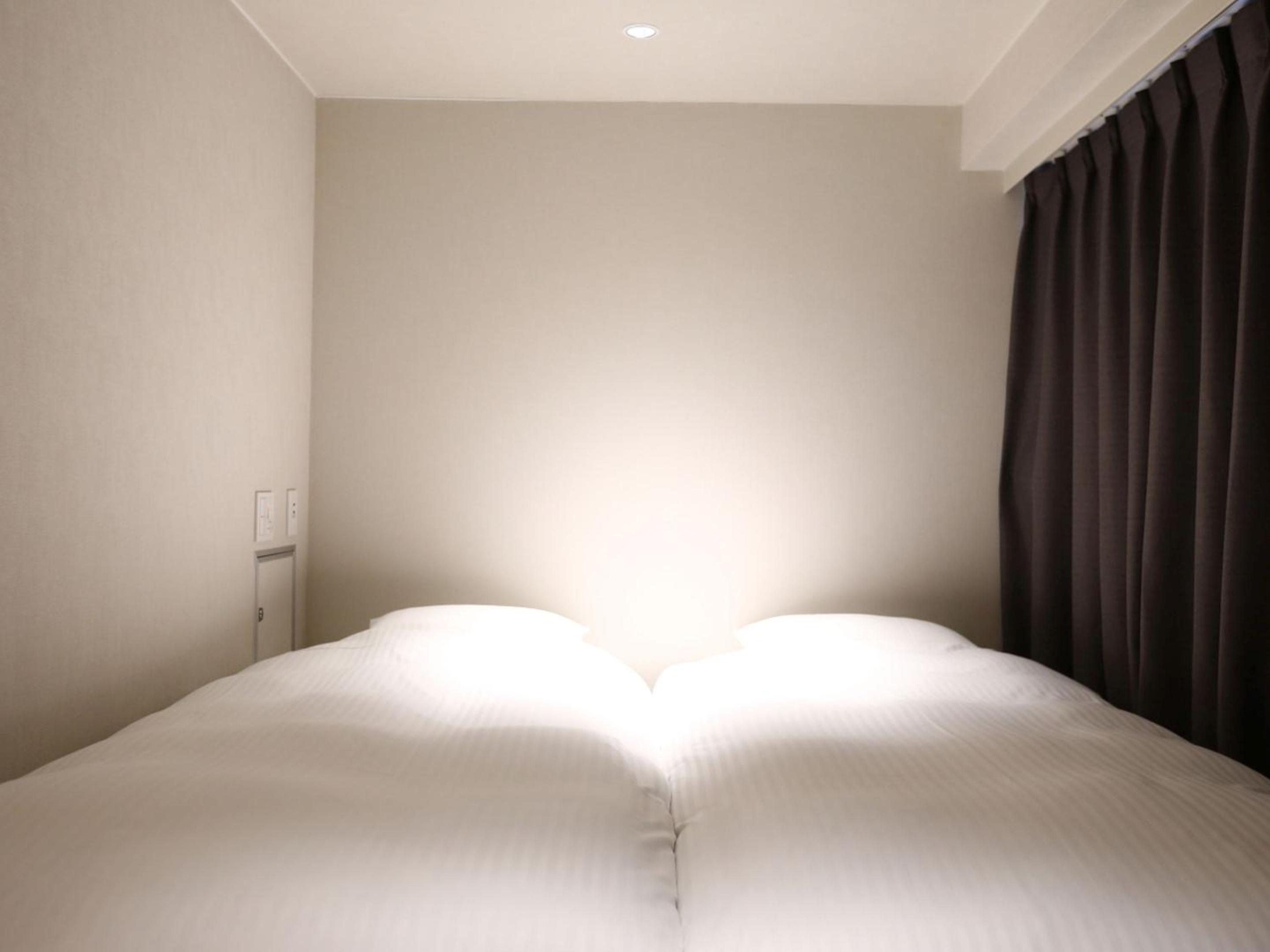 Twin Room - Non-Smoking