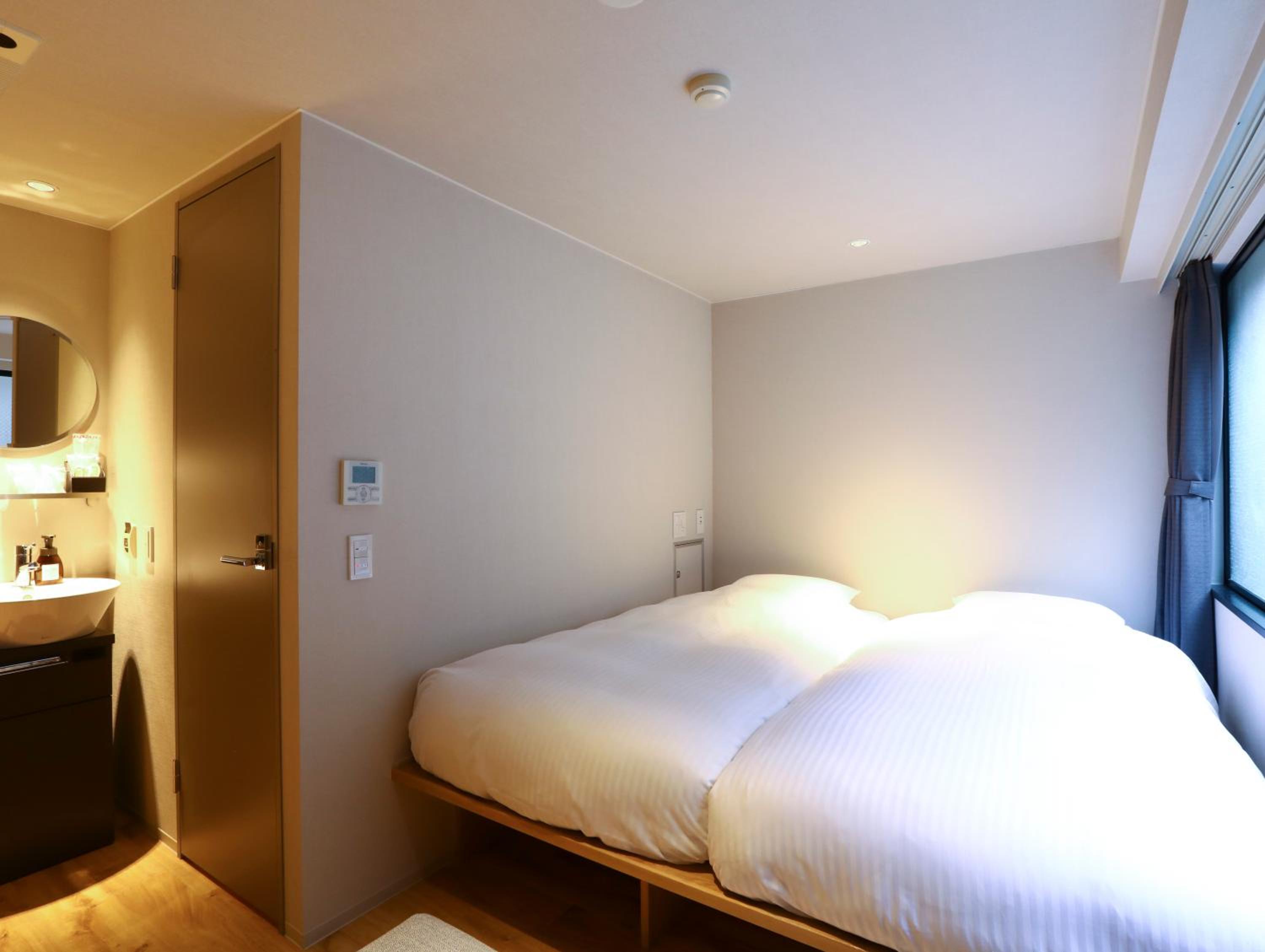 Twin Room - Non-Smoking