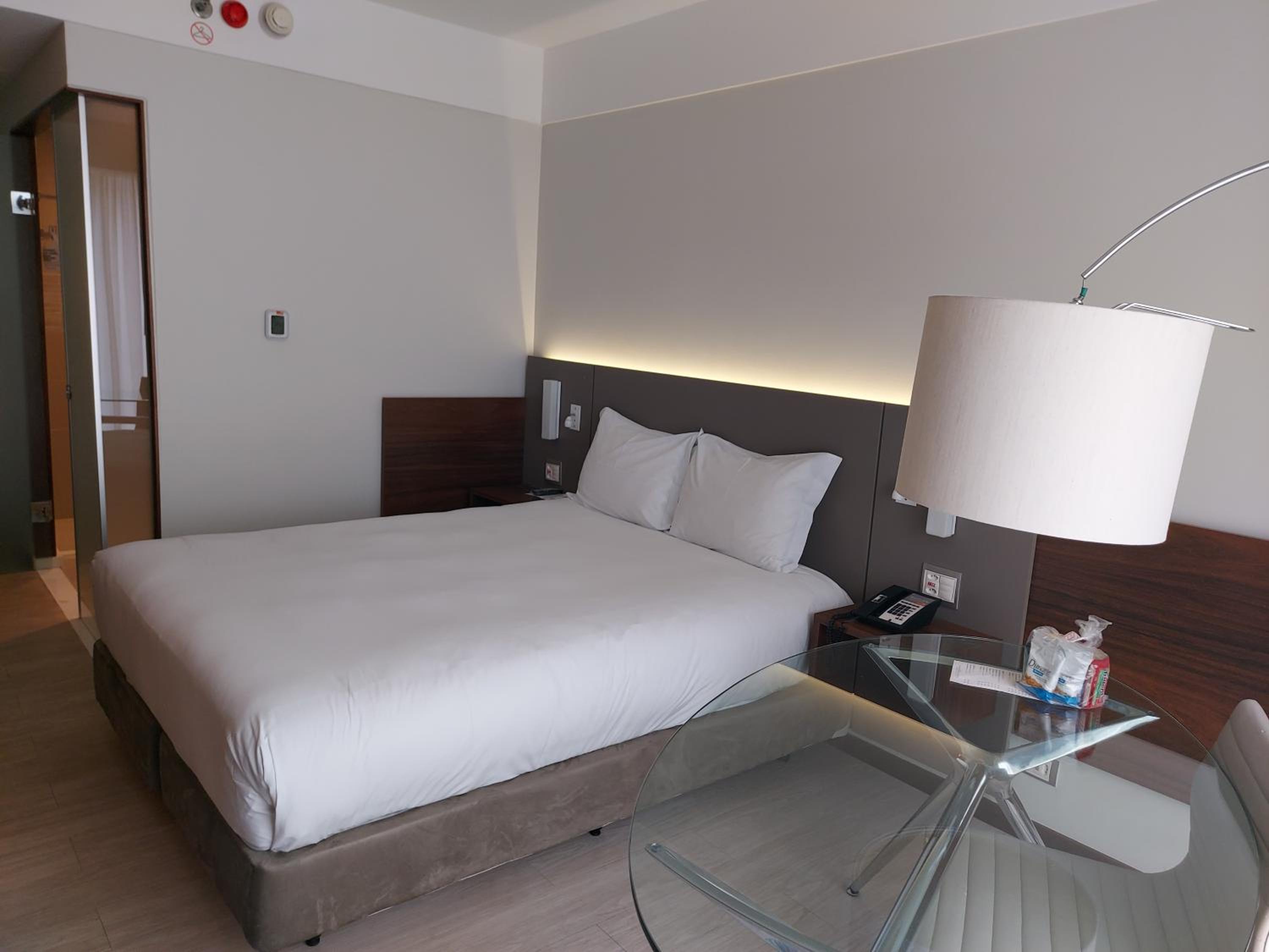 Queen Room - Disability Access