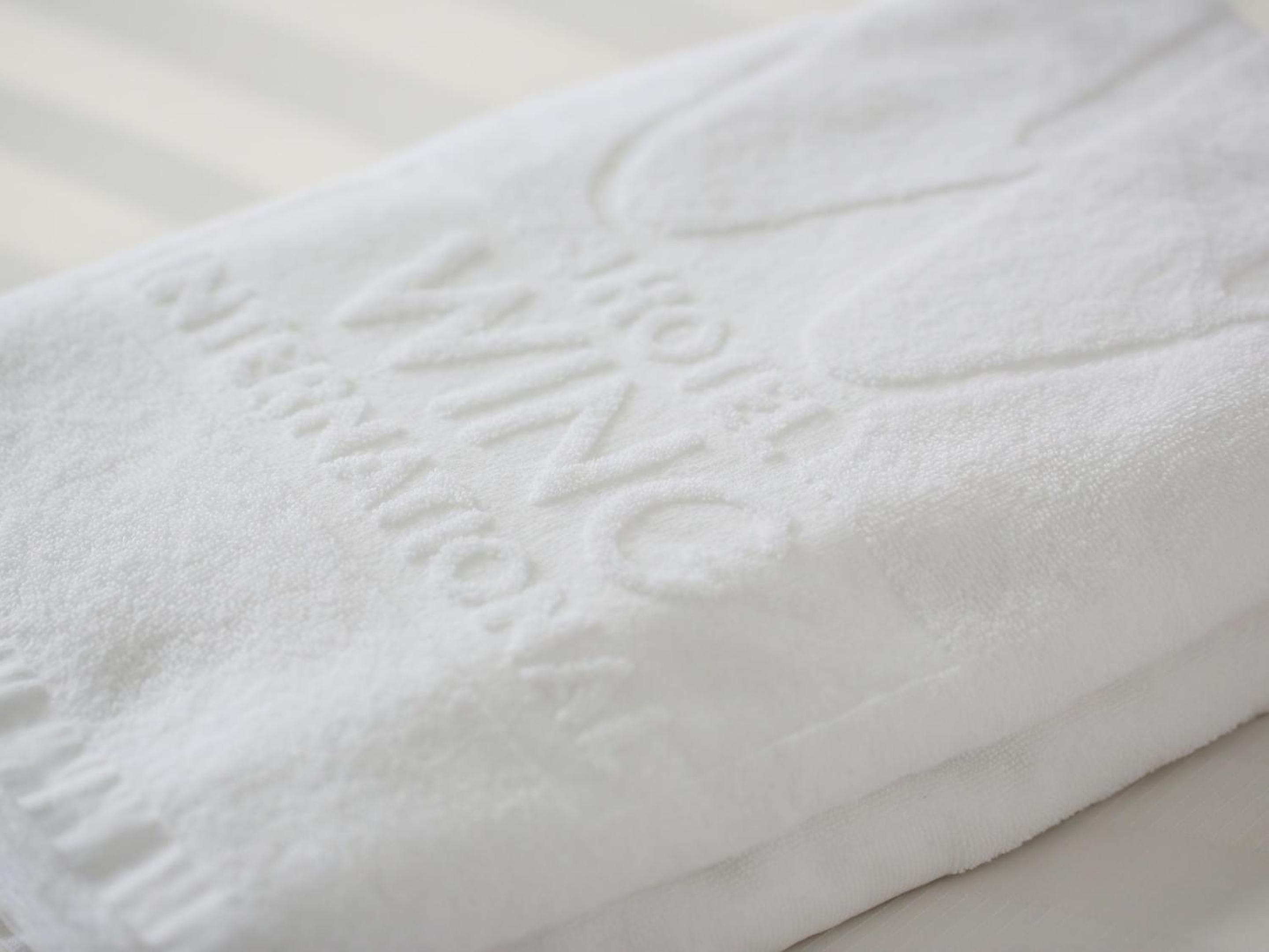 Small Double Bed - Non-Smoking