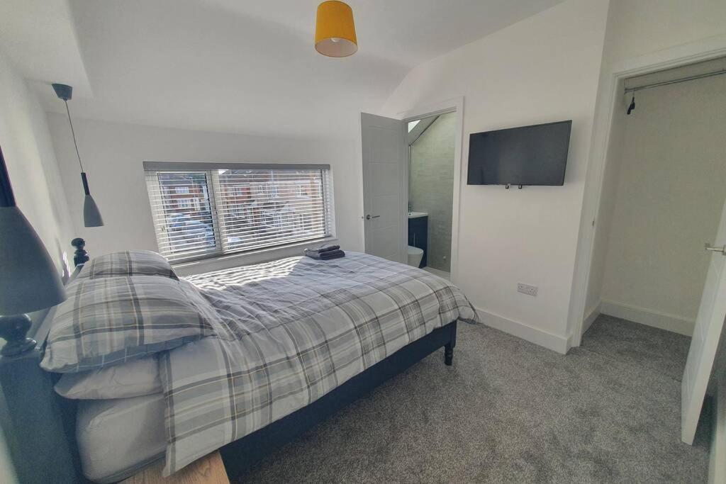 Two-Bedroom House photo 2