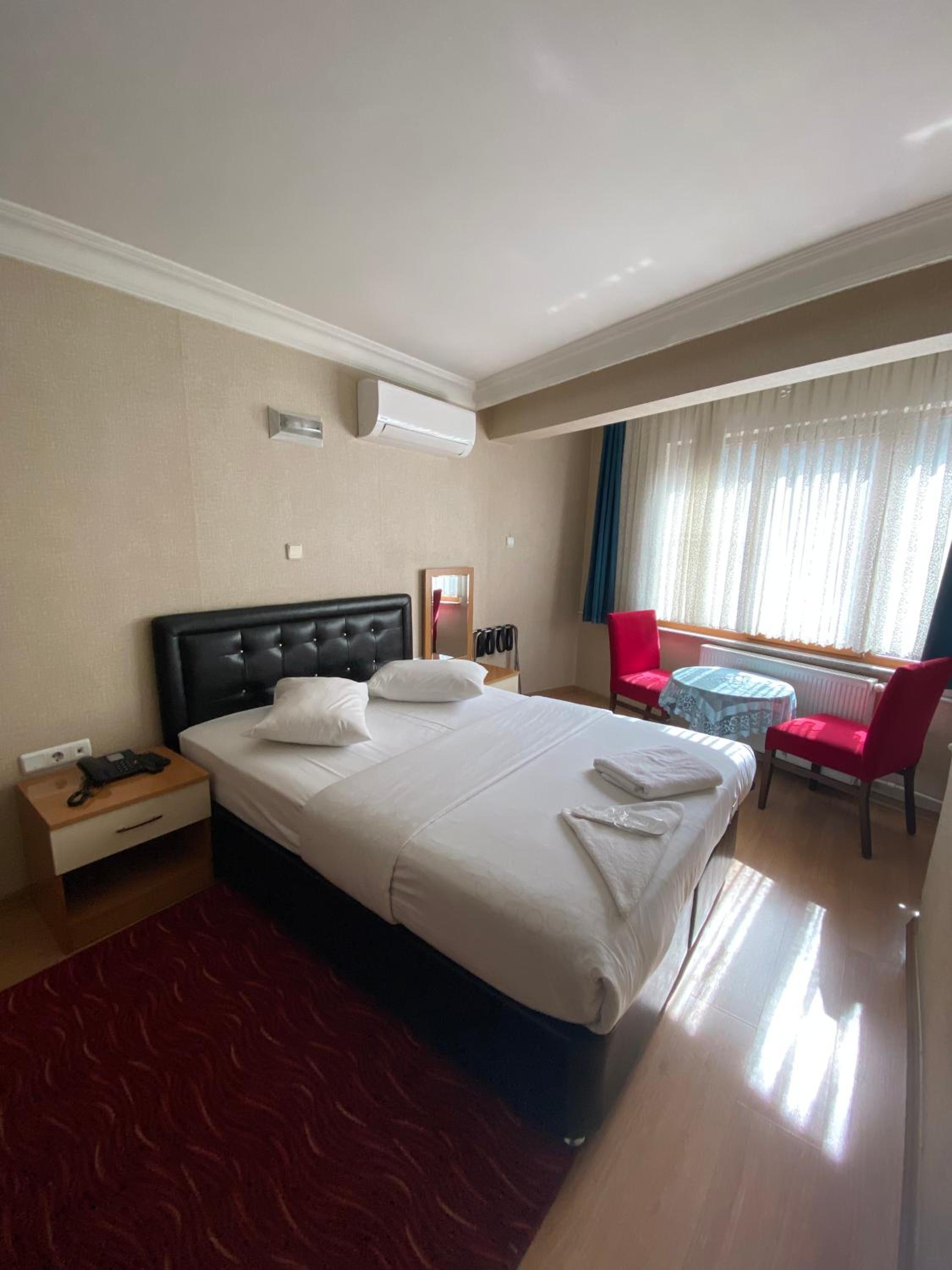 Large Single Room