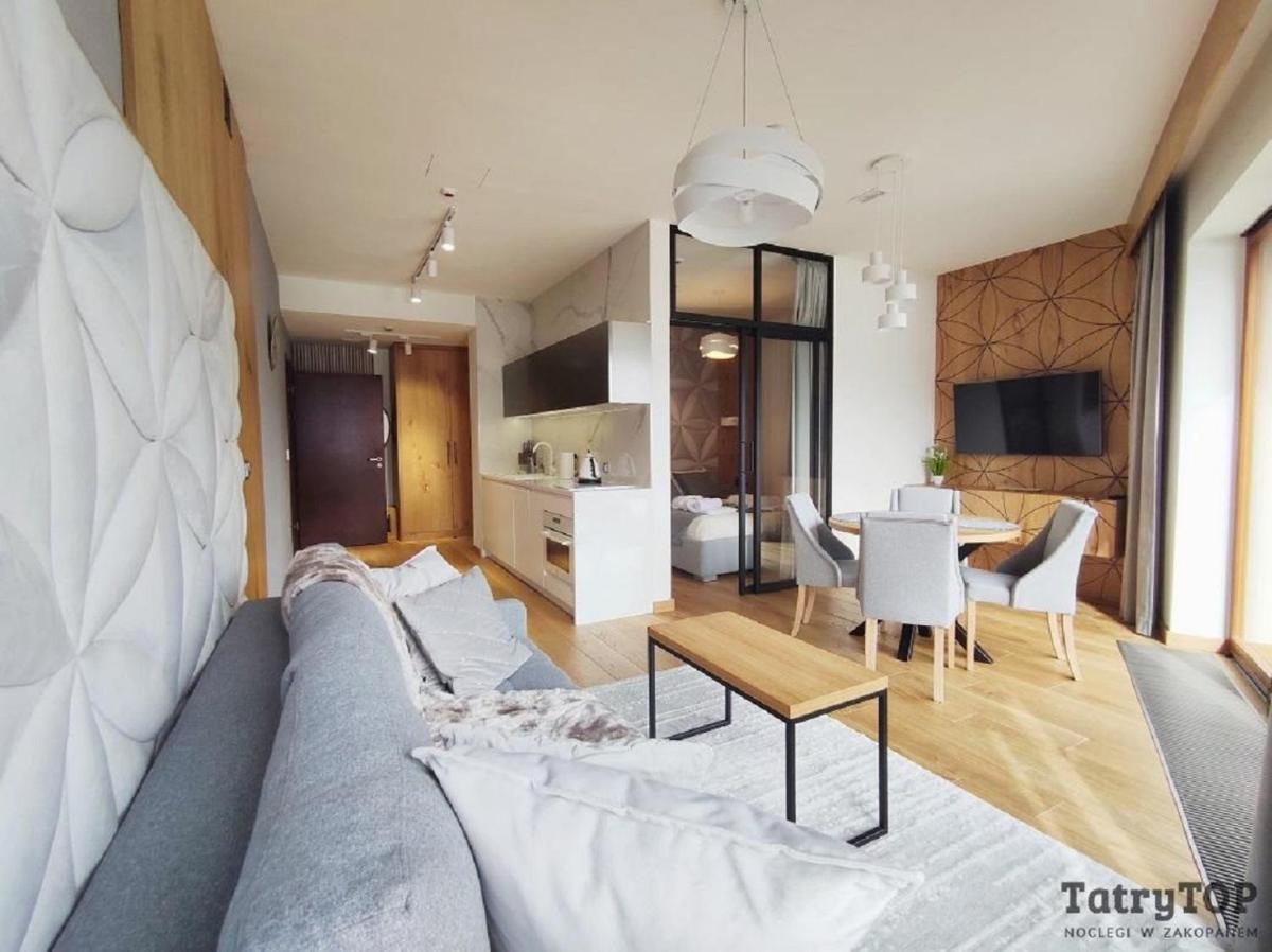 Deluxe Apartment no.5 with Mountain View and Terrace