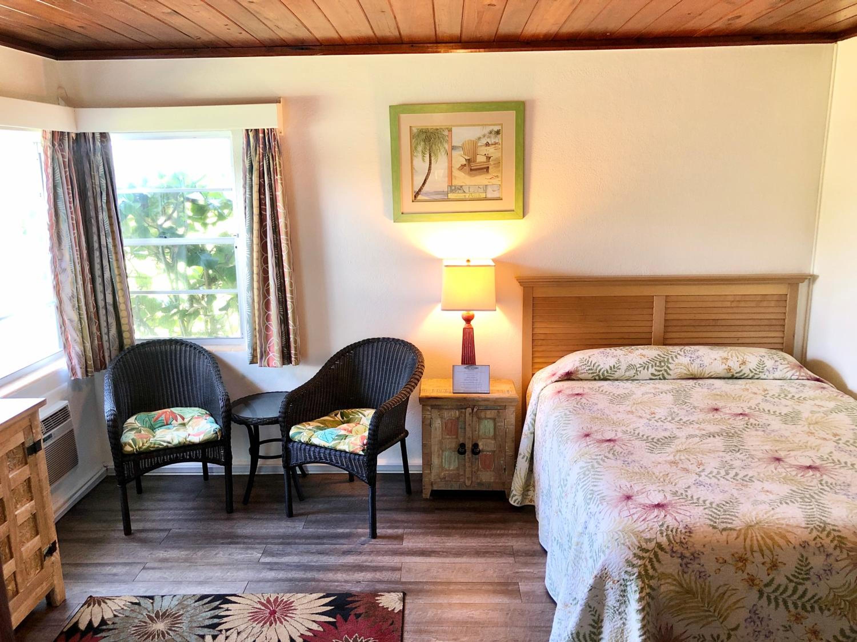 Basic Queen Room