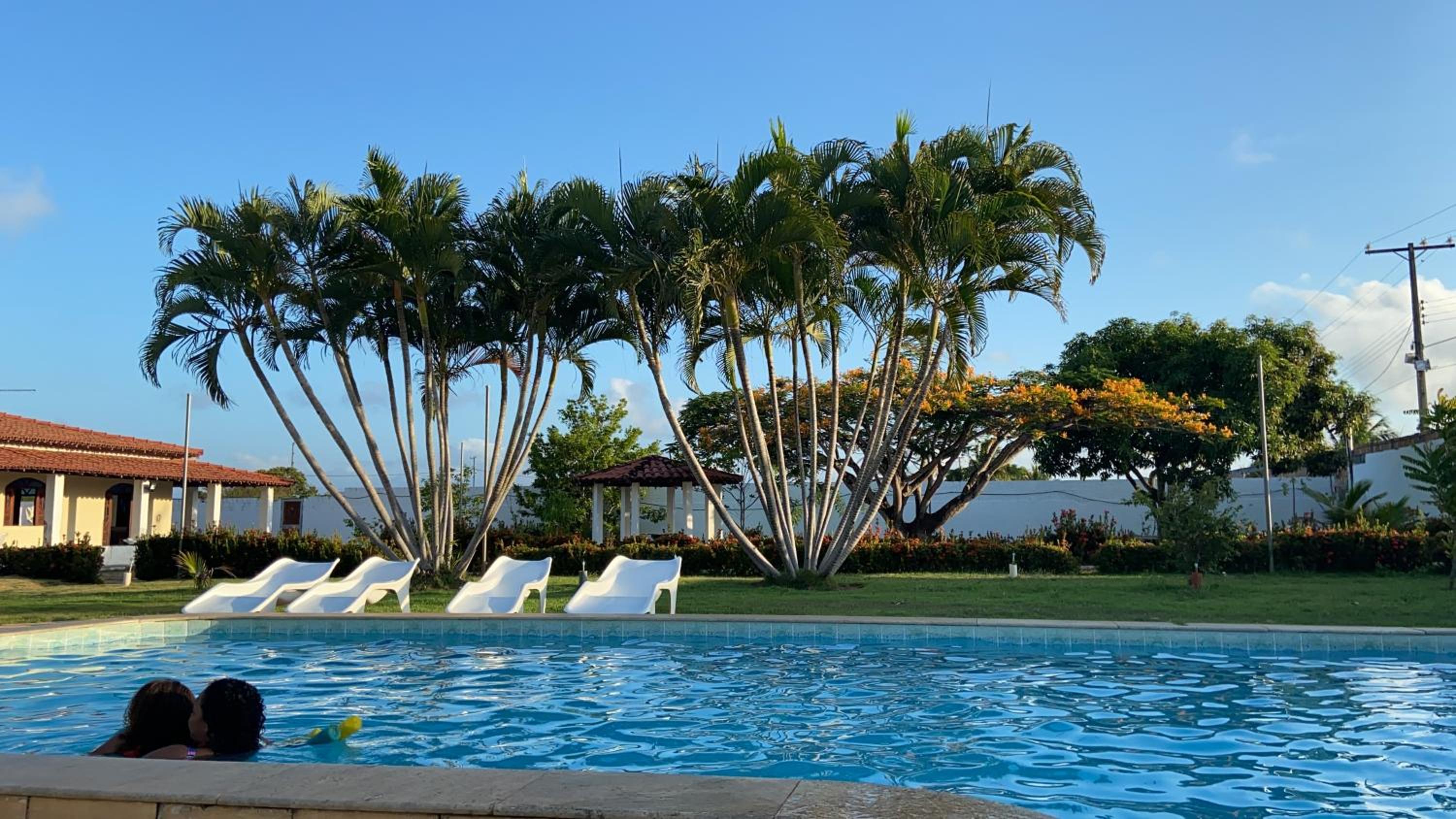 Standard Family Room photo 3
