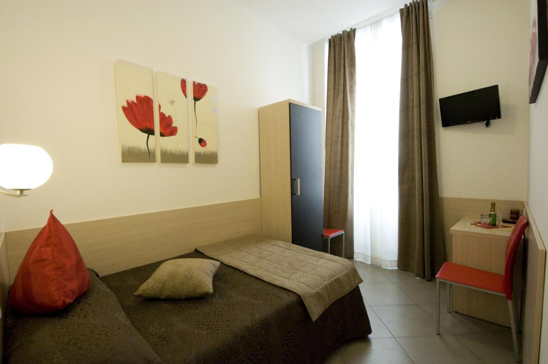 Single Room photo 1