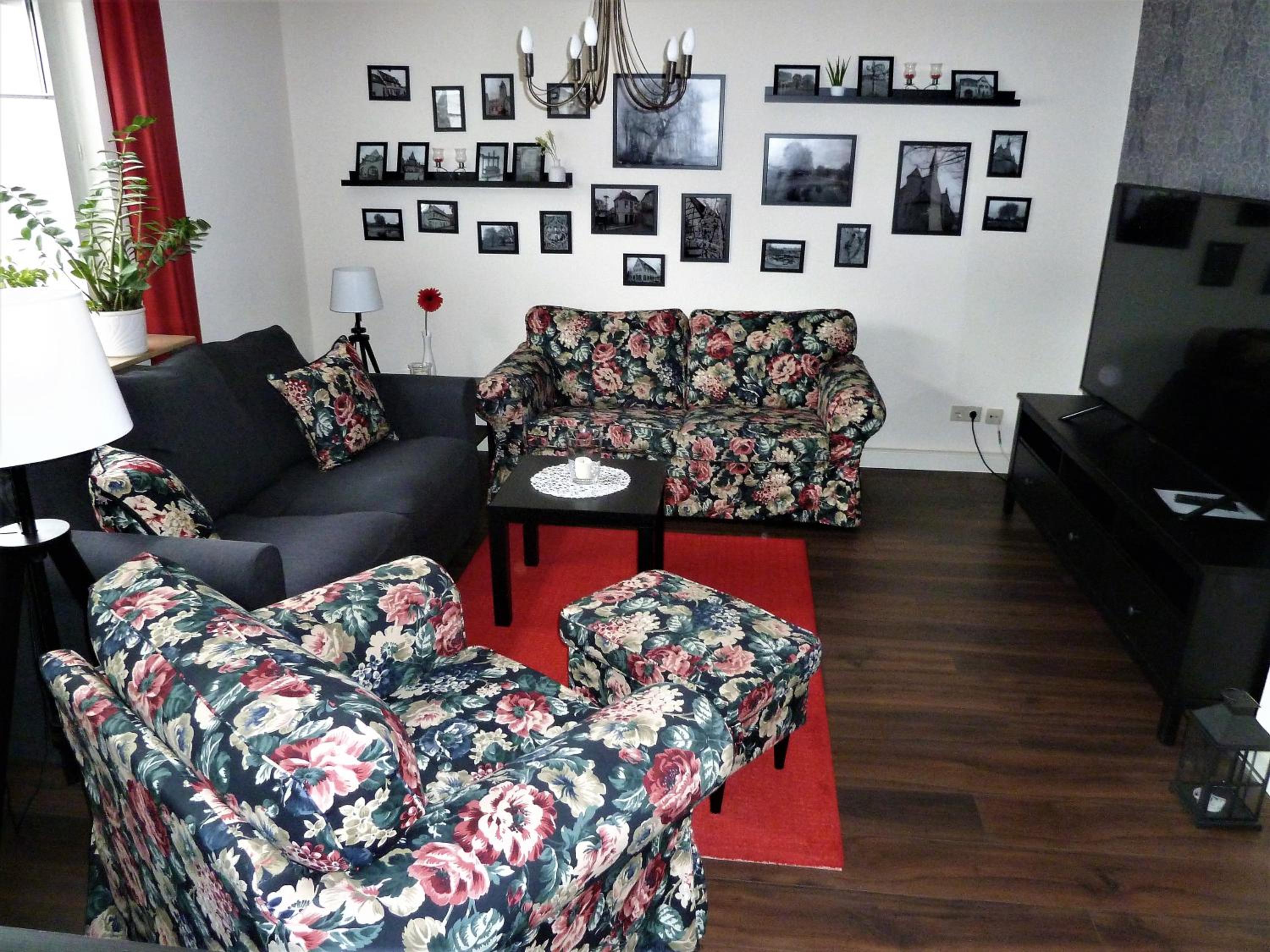 One-Bedroom Apartment photo 3