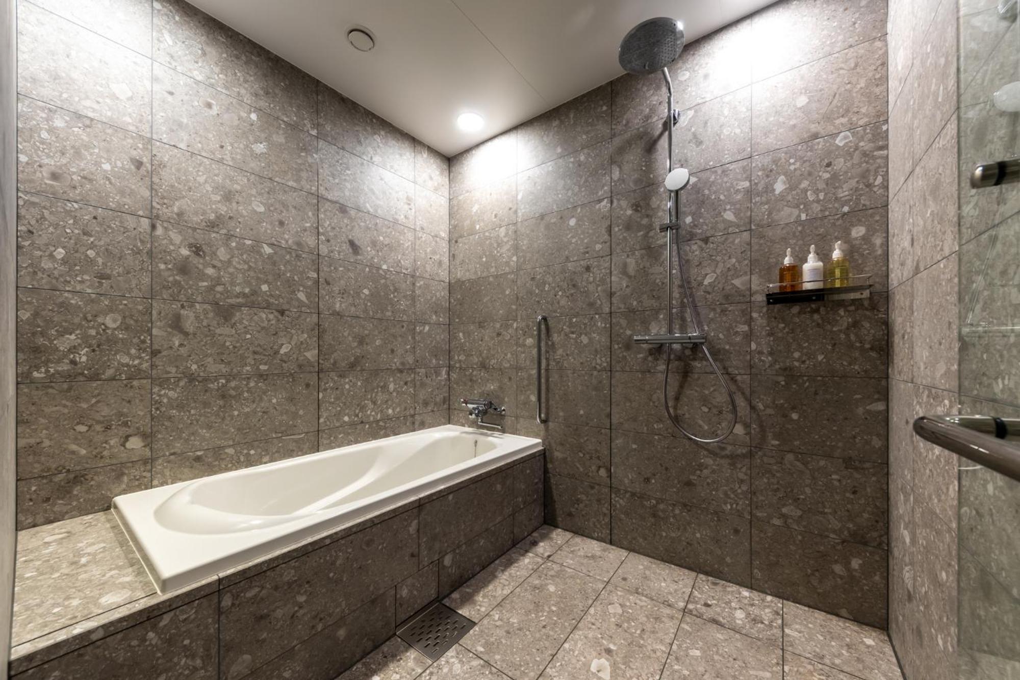 Premium Twin Room - Non-Smoking - Photo 2