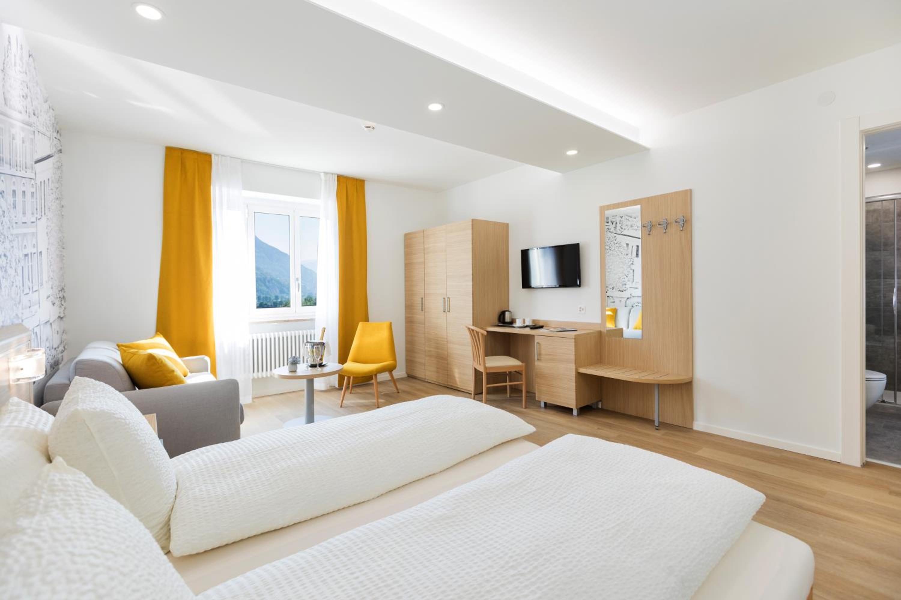 Standard Family Room