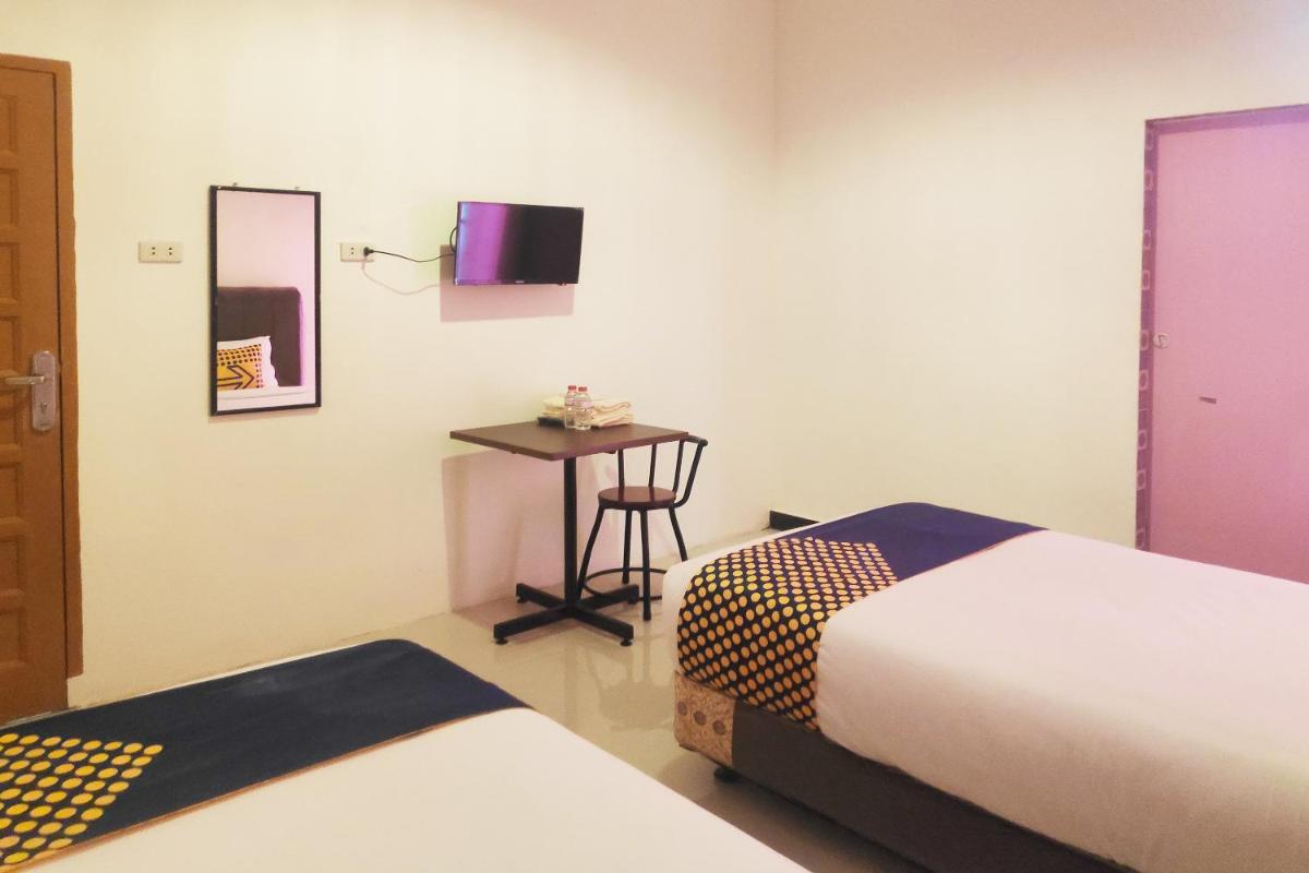 Standard Twin Room photo 3