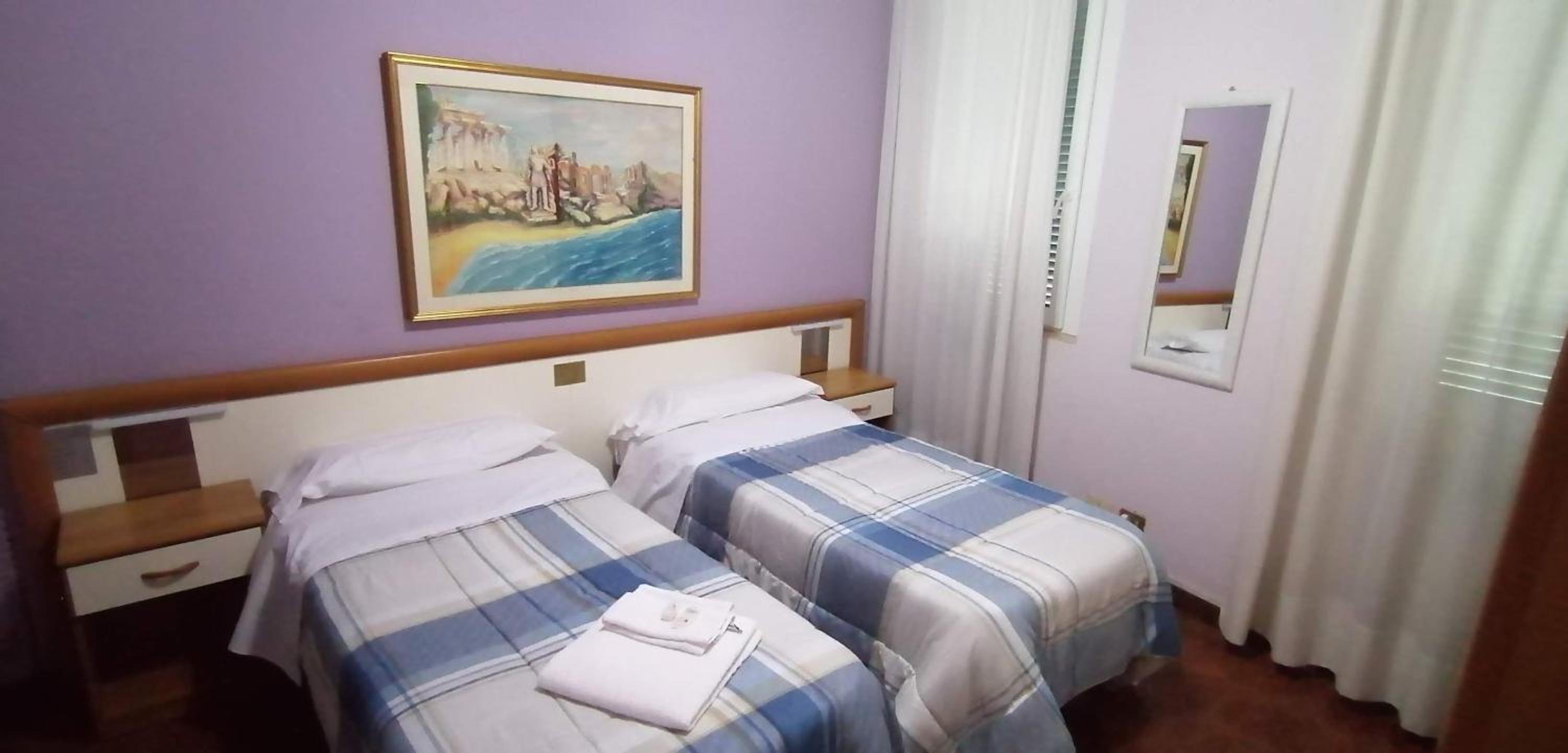 Twin Room photo 2