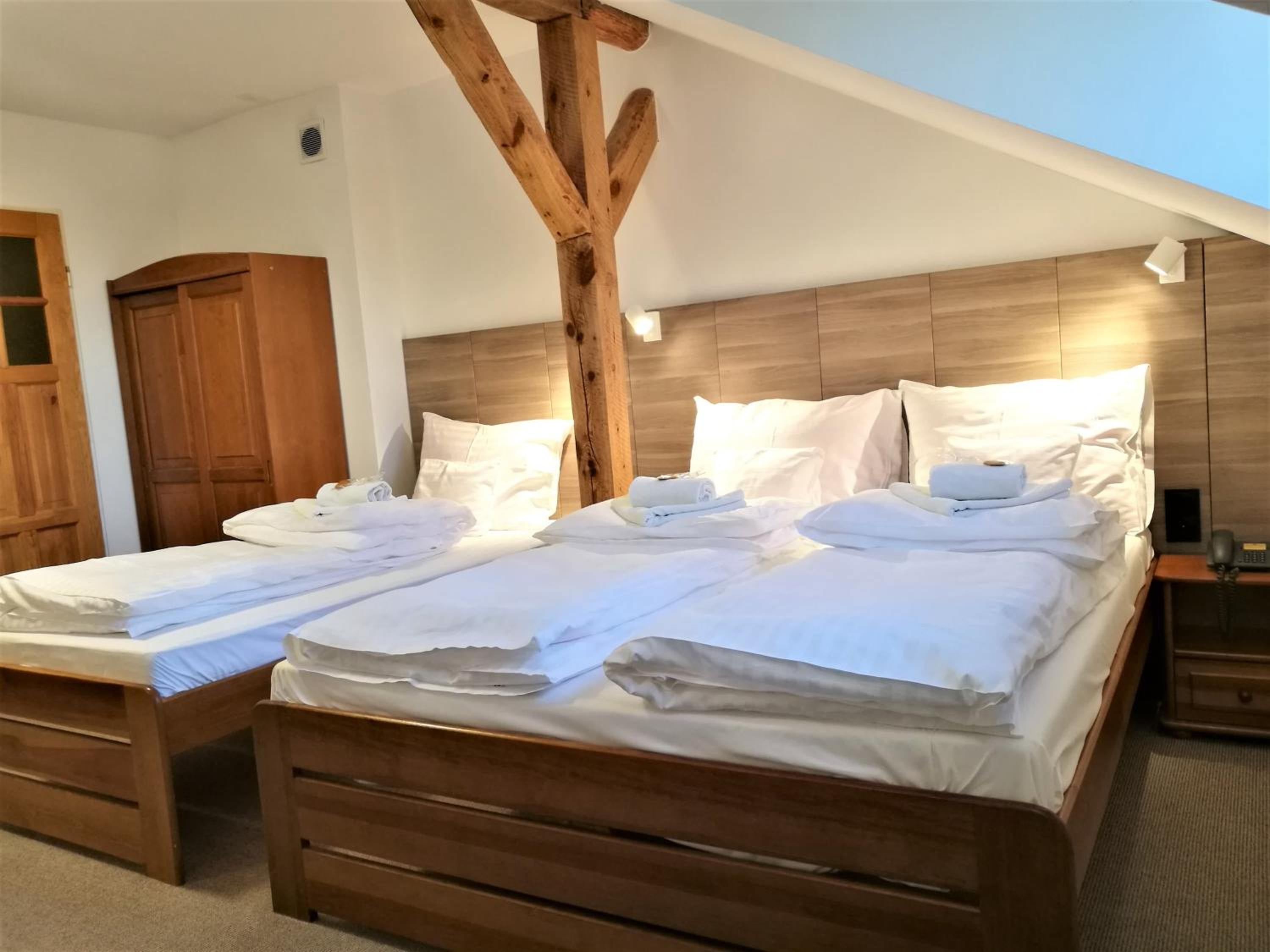Classic Triple Room - Photo 1