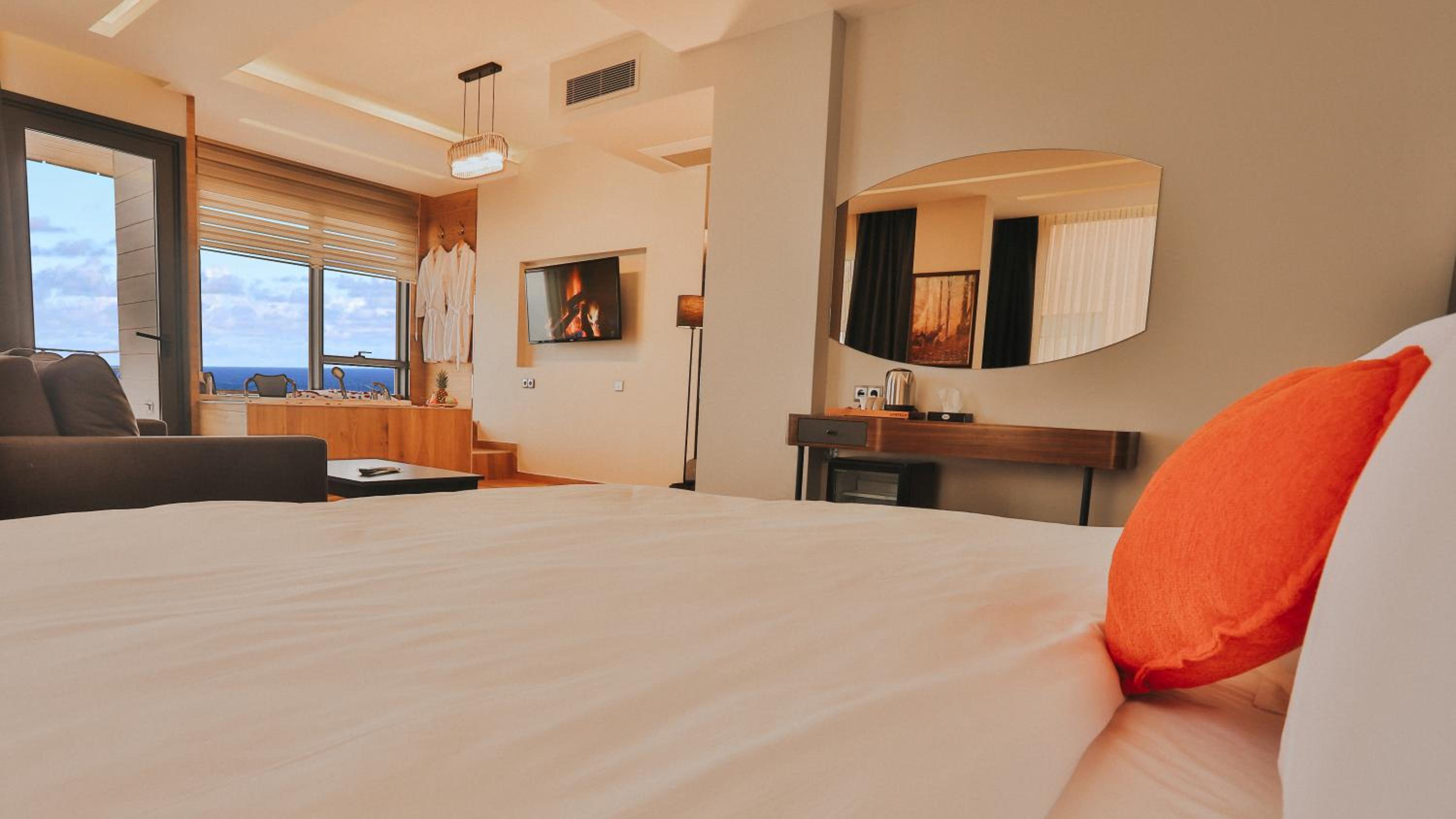 Akyazı Suite with Spa Bath photo 3