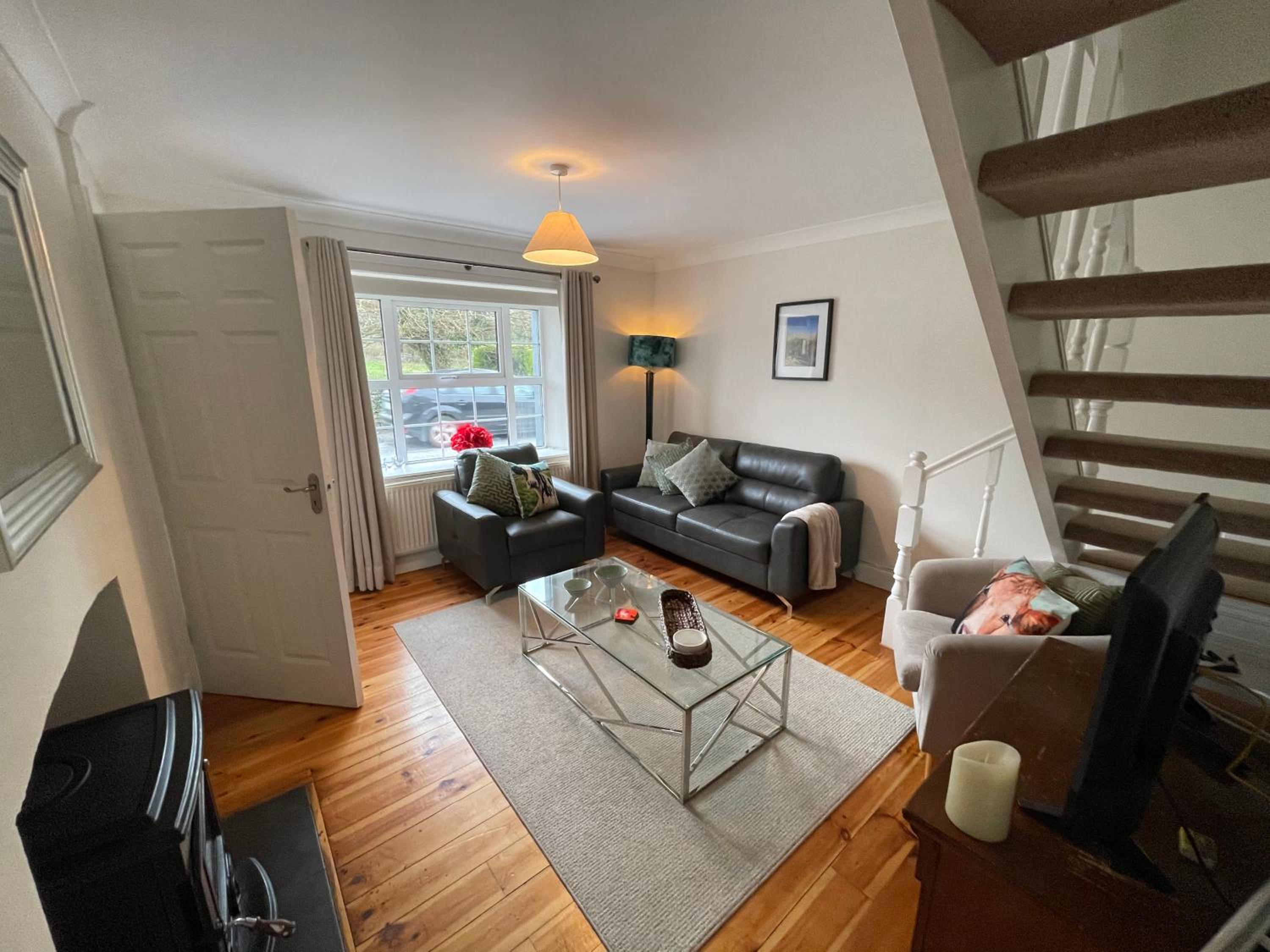 Three-Bedroom House photo 1