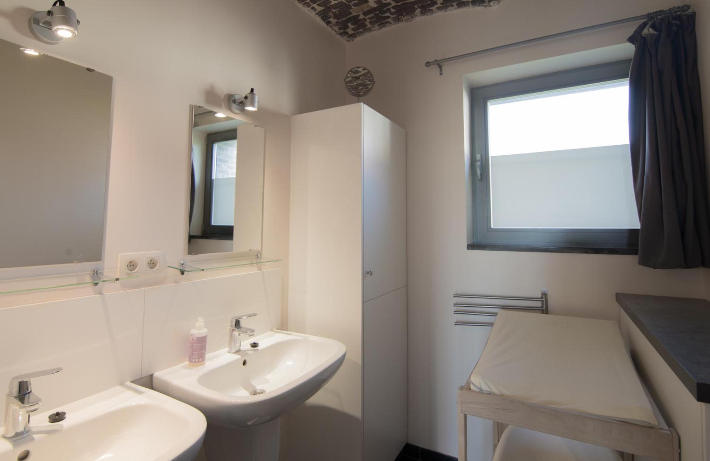 Two-Bedroom House photo 2