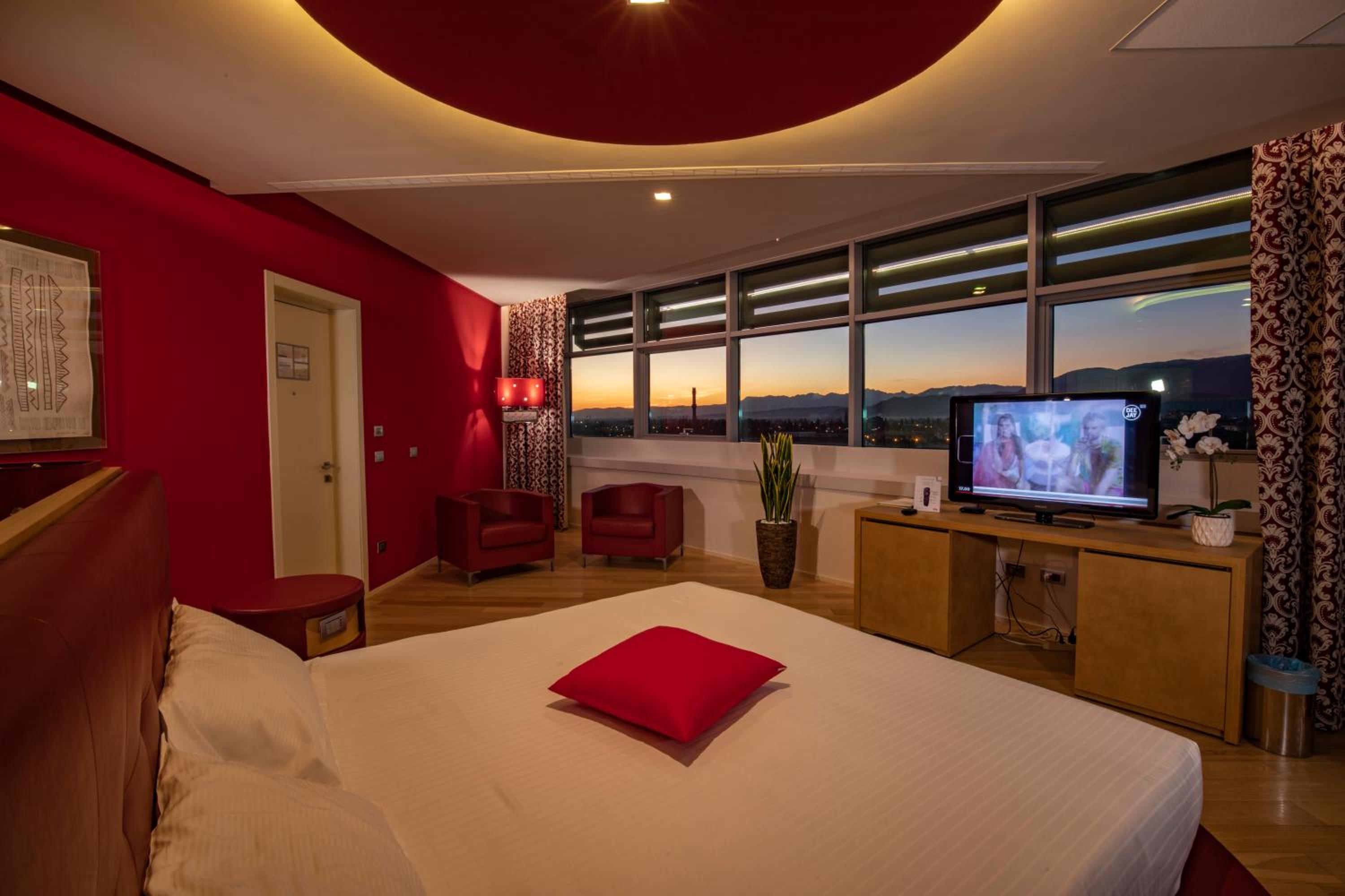 Prestige Double Room photo 3