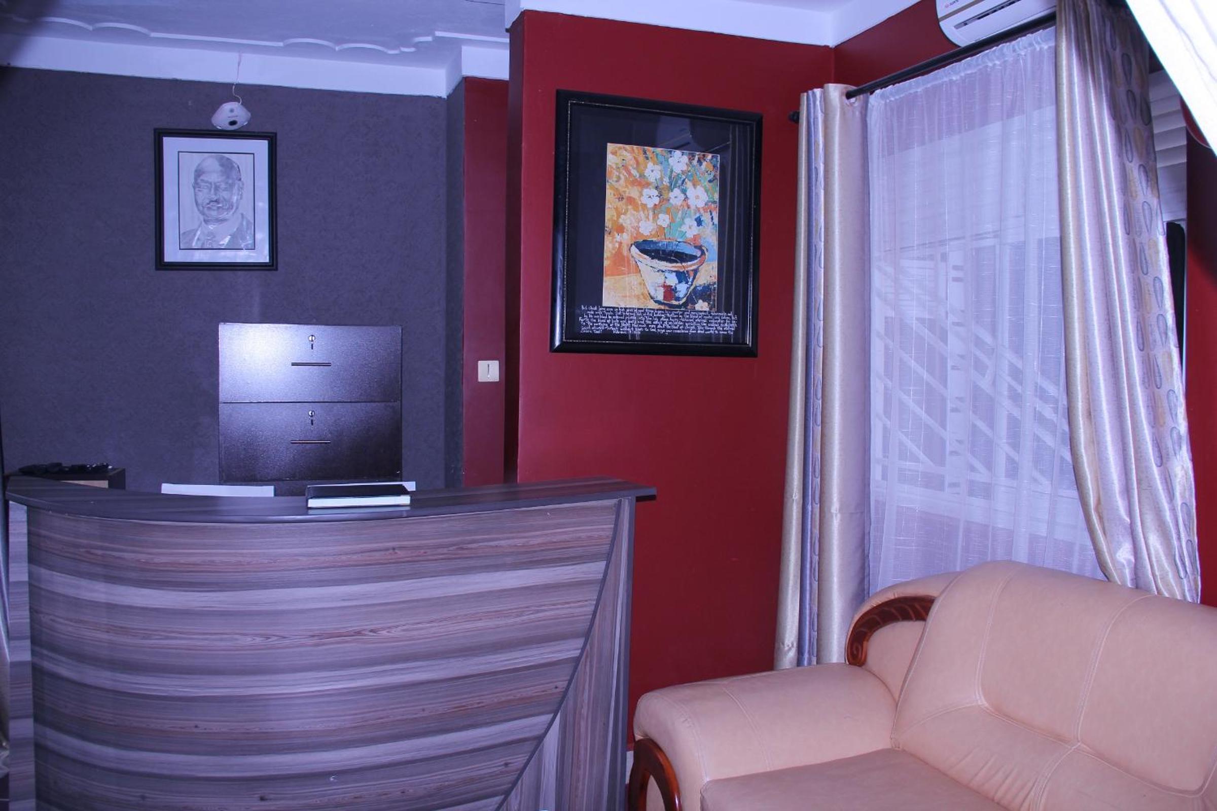 Economy Double Room photo 3