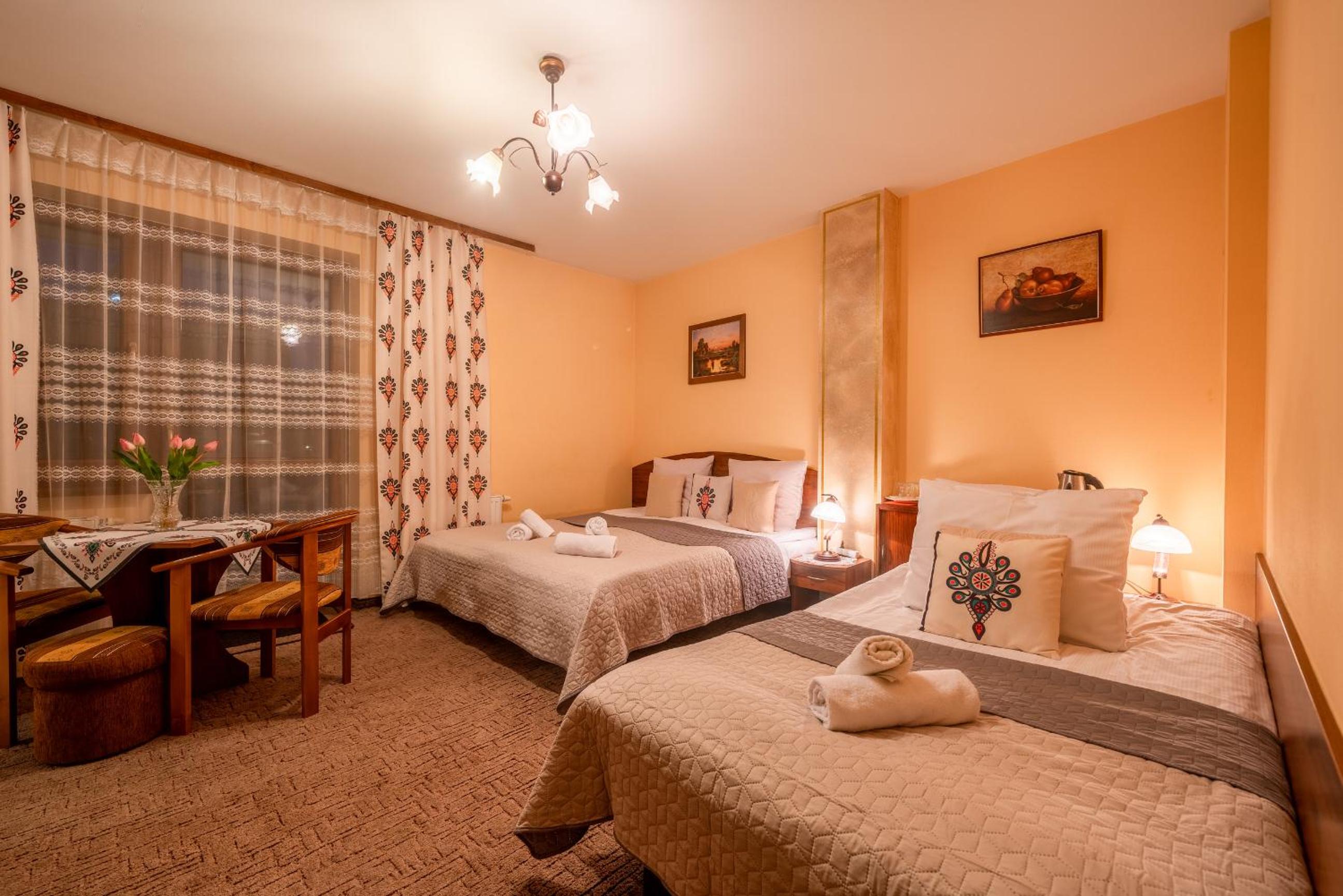 Triple Room with Balcony - Photo 1