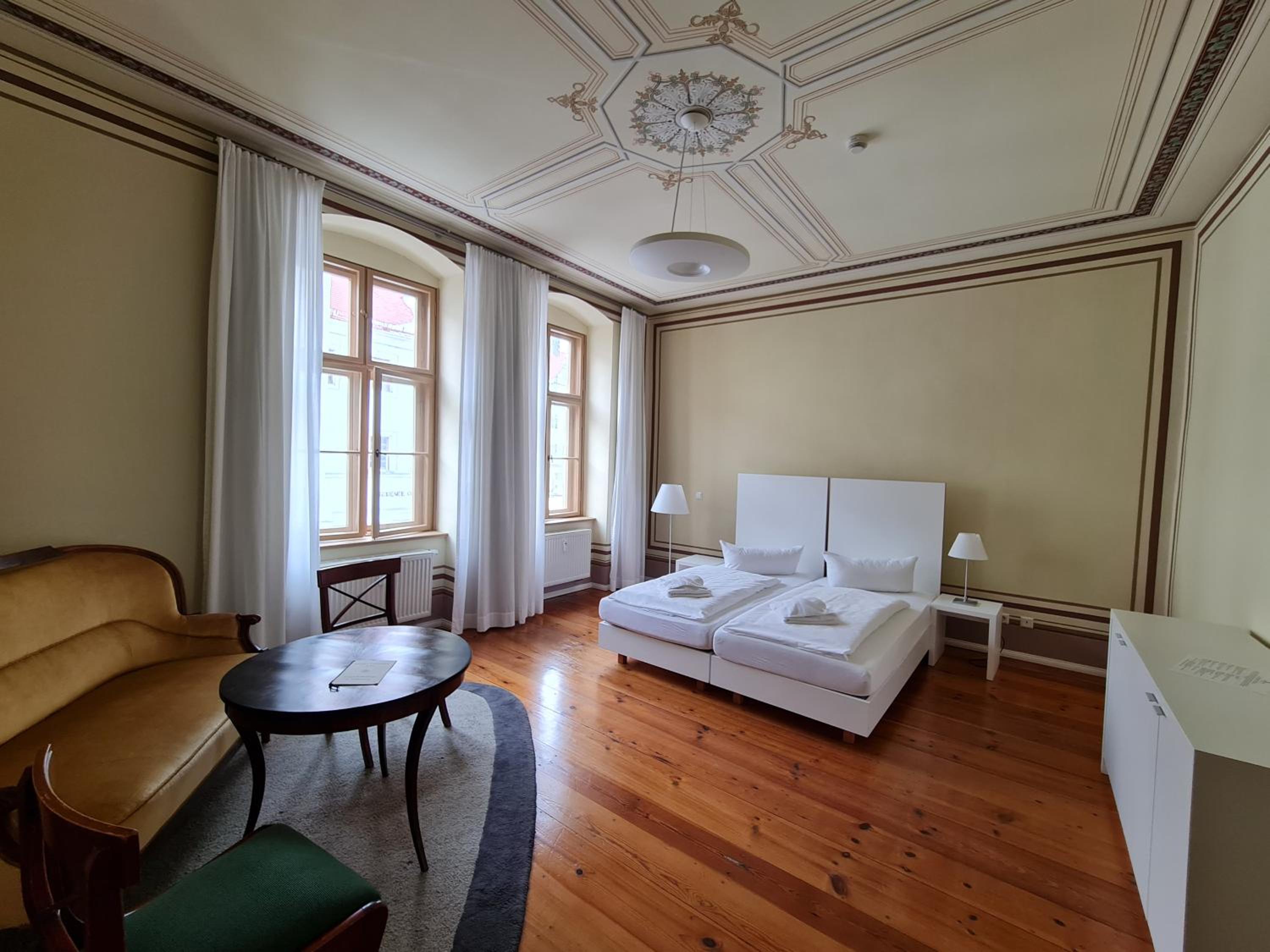 Deluxe Double or Twin Room