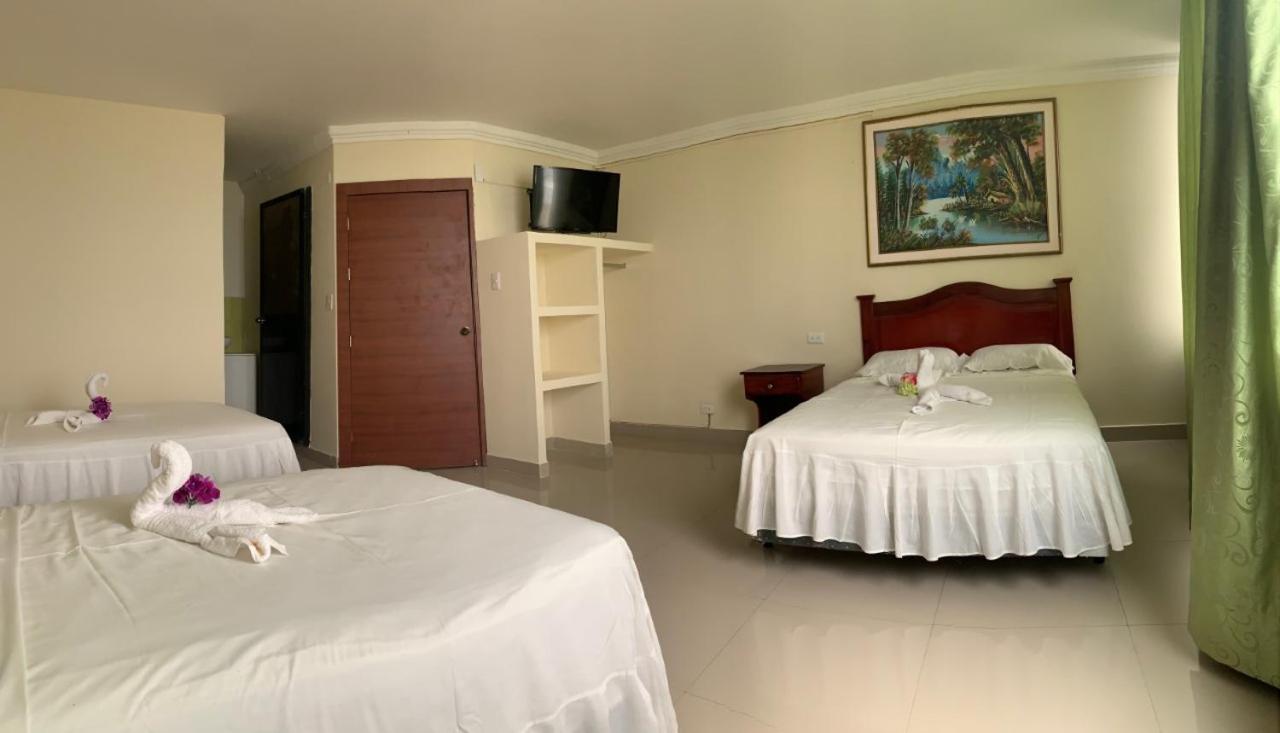 Quadruple Room with Sea View photo 2